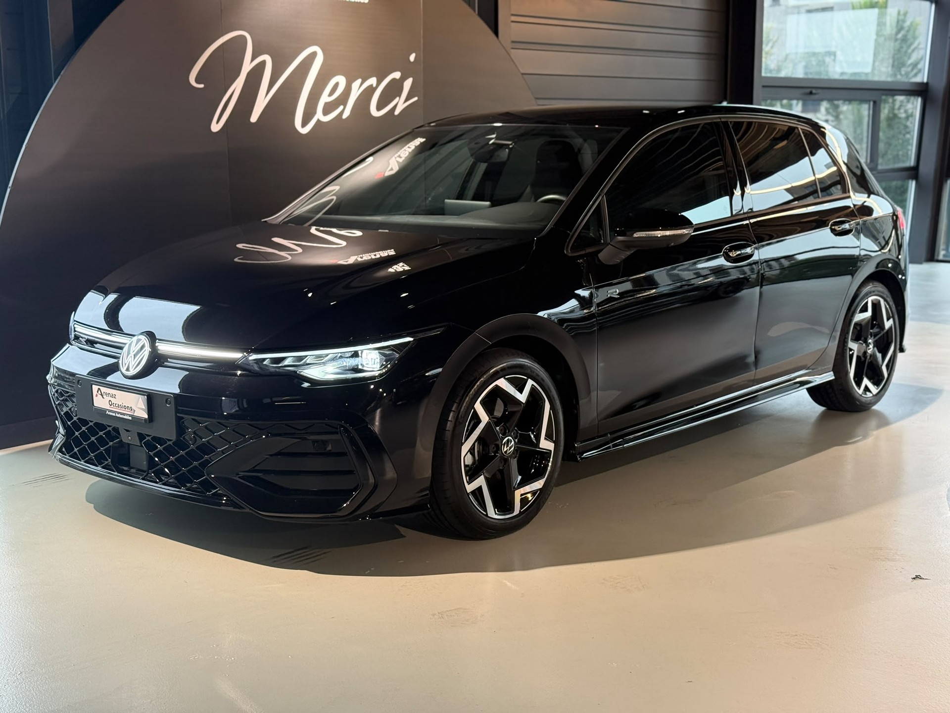 VW Golf 2.0 TSI R-Line DSG 4 Motion-image-2