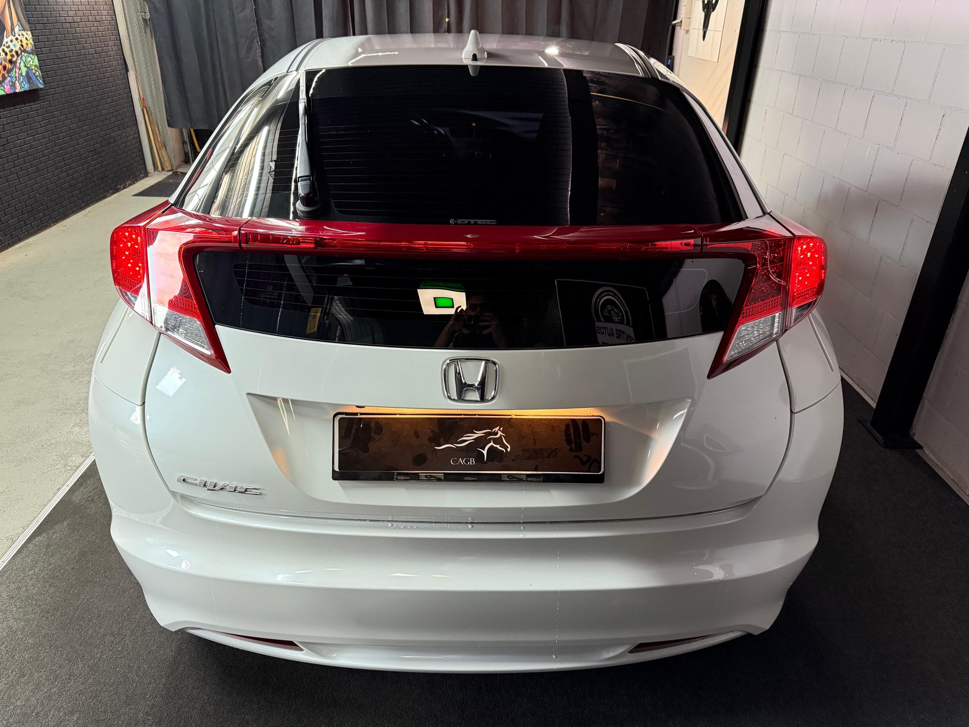 HONDA Civic 2.2i-DTEC Executive-showroom-element-3