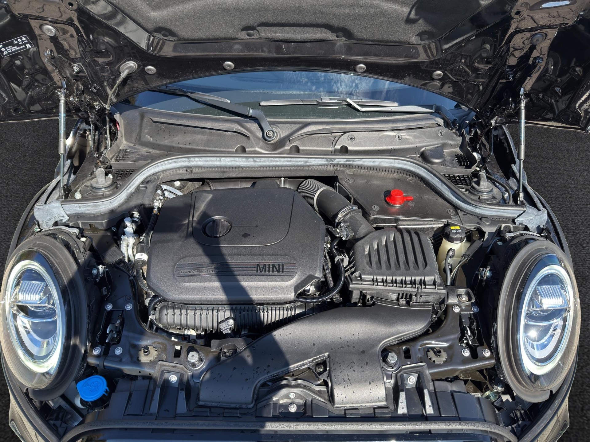 MINI John Cooper Works Cabriolet Steptronic-image-21