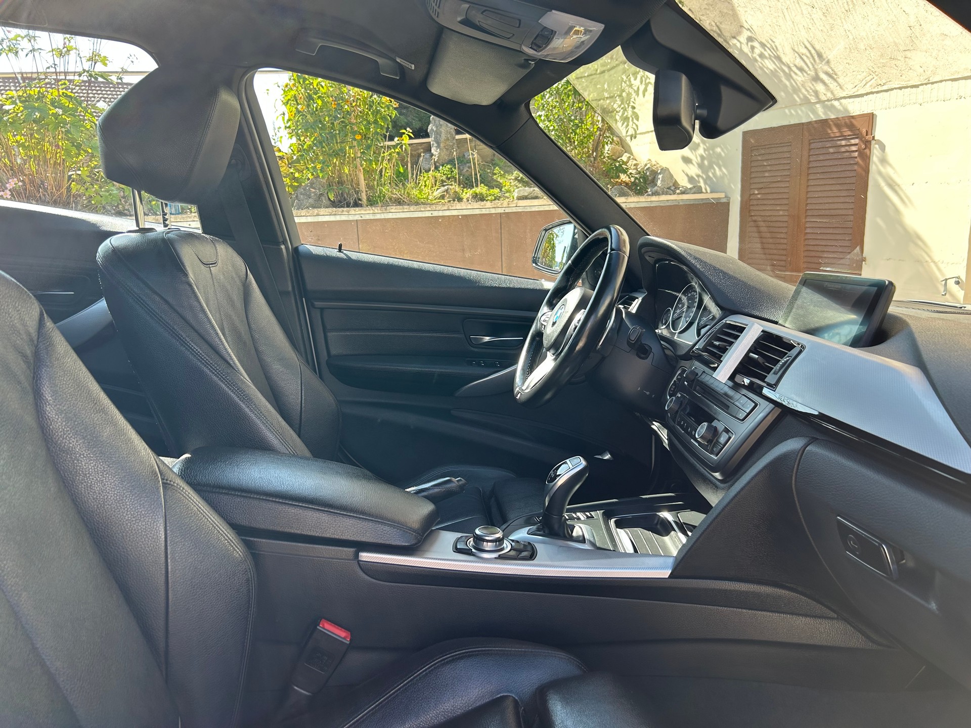 BMW 335i xDrive Touring M Sport F31 (Break)-image-7