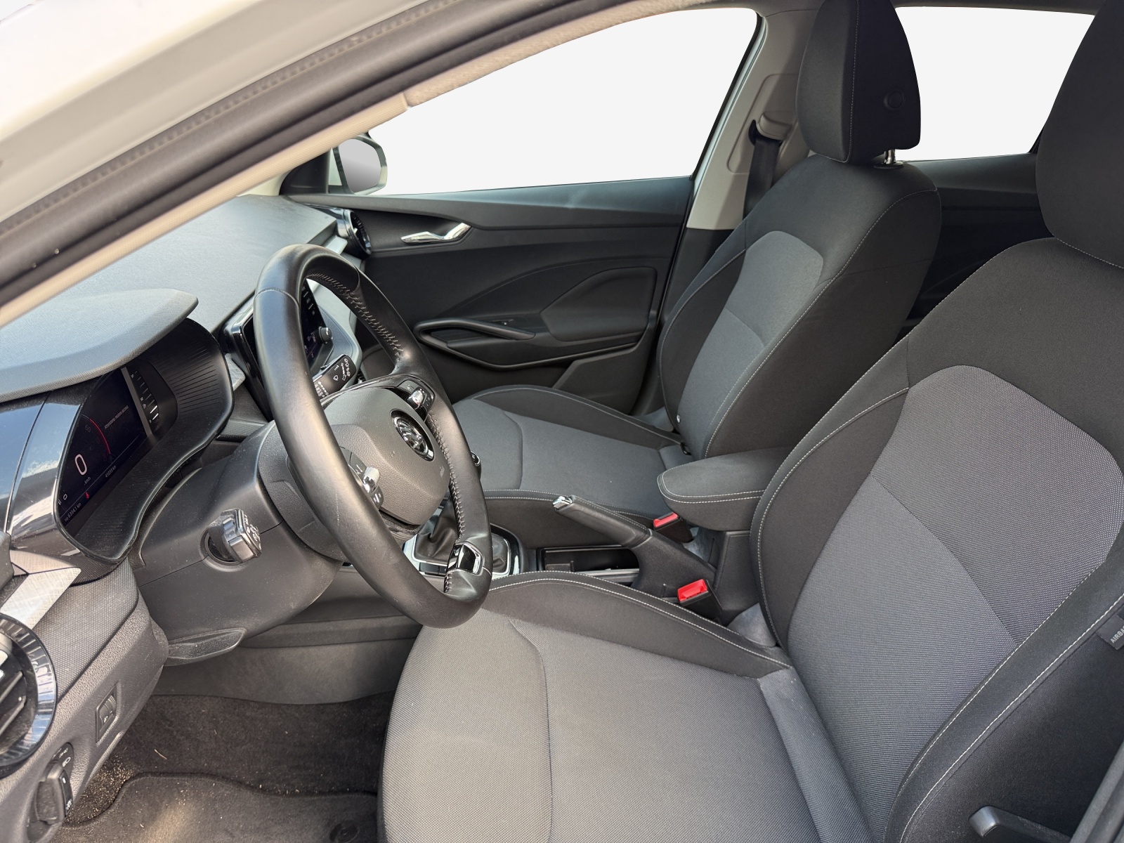 SKODA Fabia 1.0 TSI Ambition-image-7