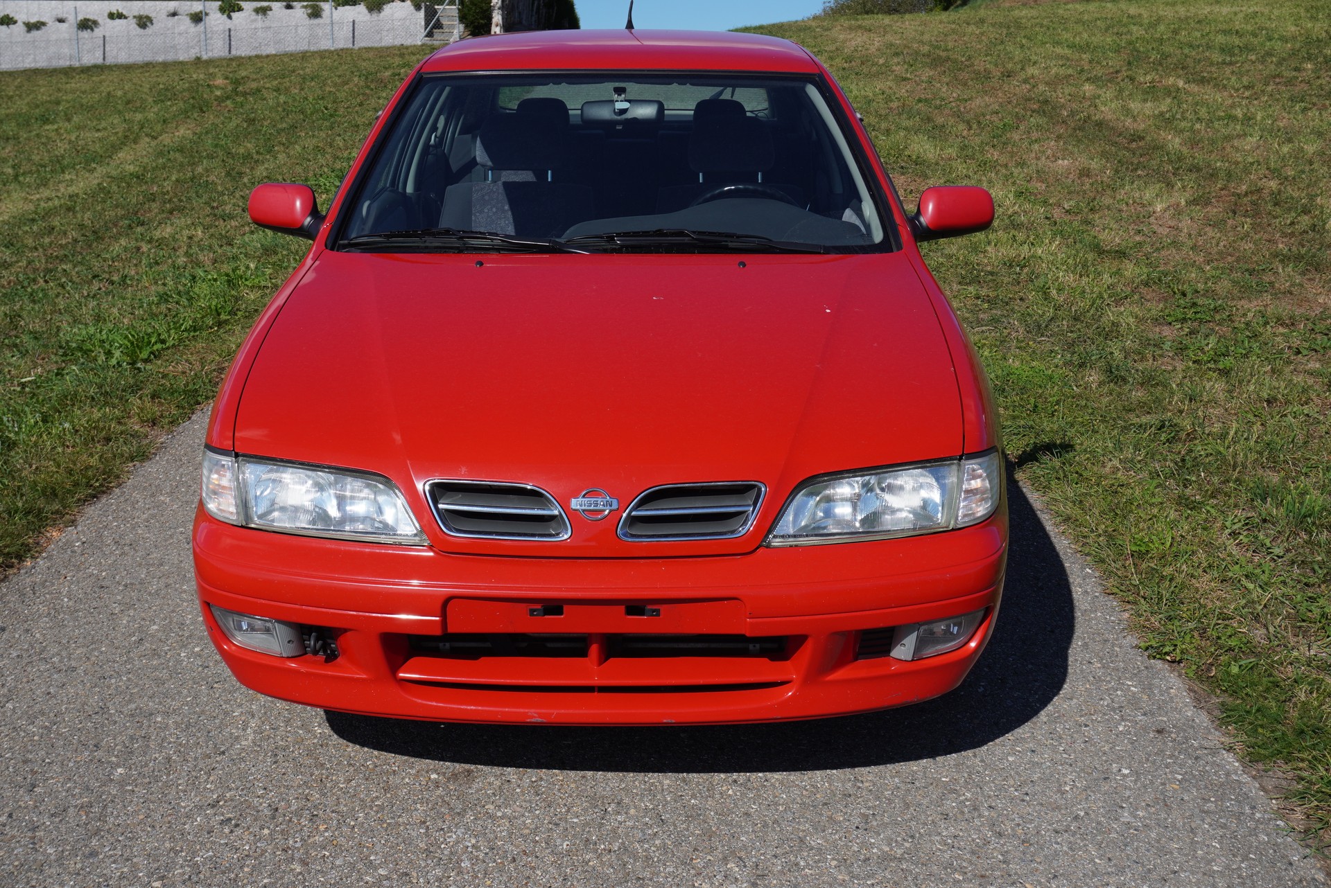 NISSAN Primera 2.0 SE-image-1