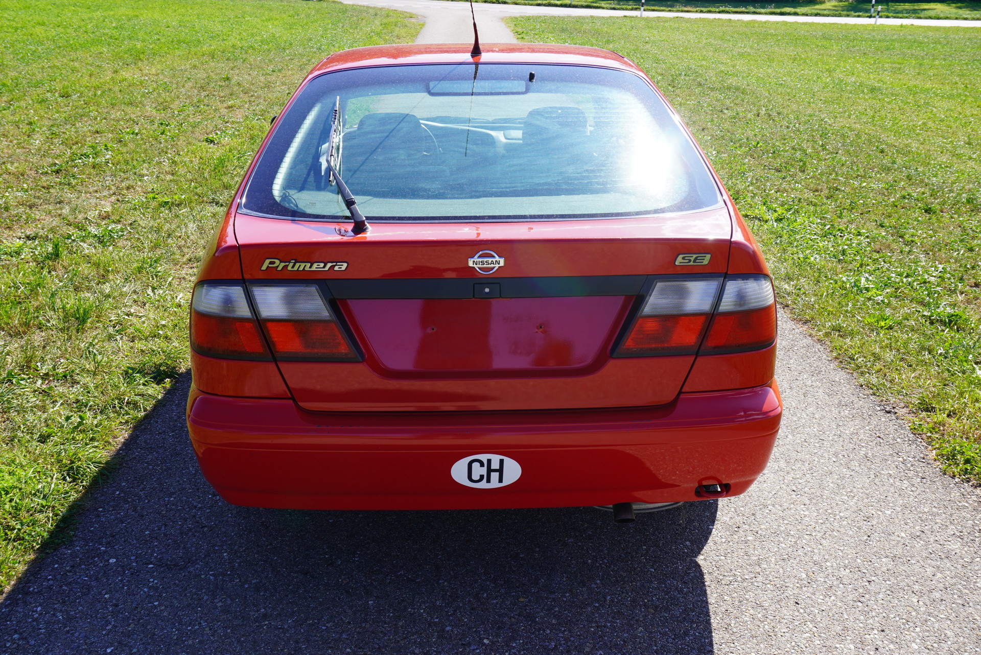 NISSAN Primera 2.0 SE-image-5
