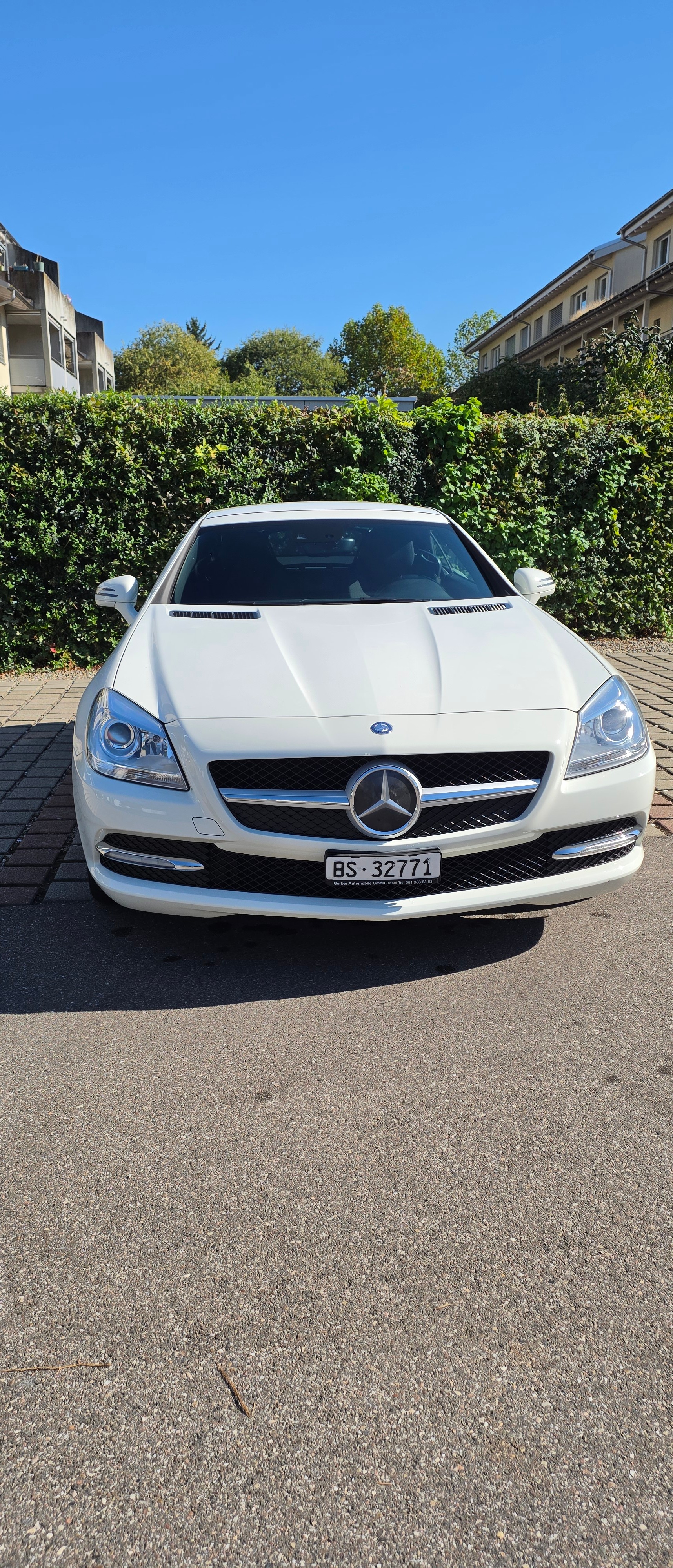 MERCEDES-BENZ SLK 200-image-1