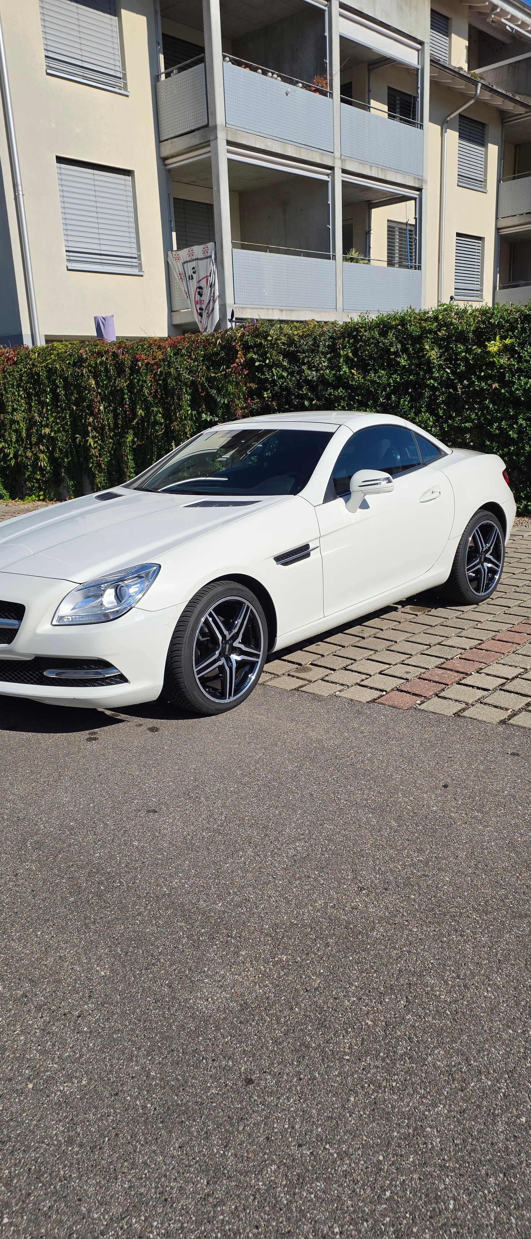 MERCEDES-BENZ SLK 200-image-2