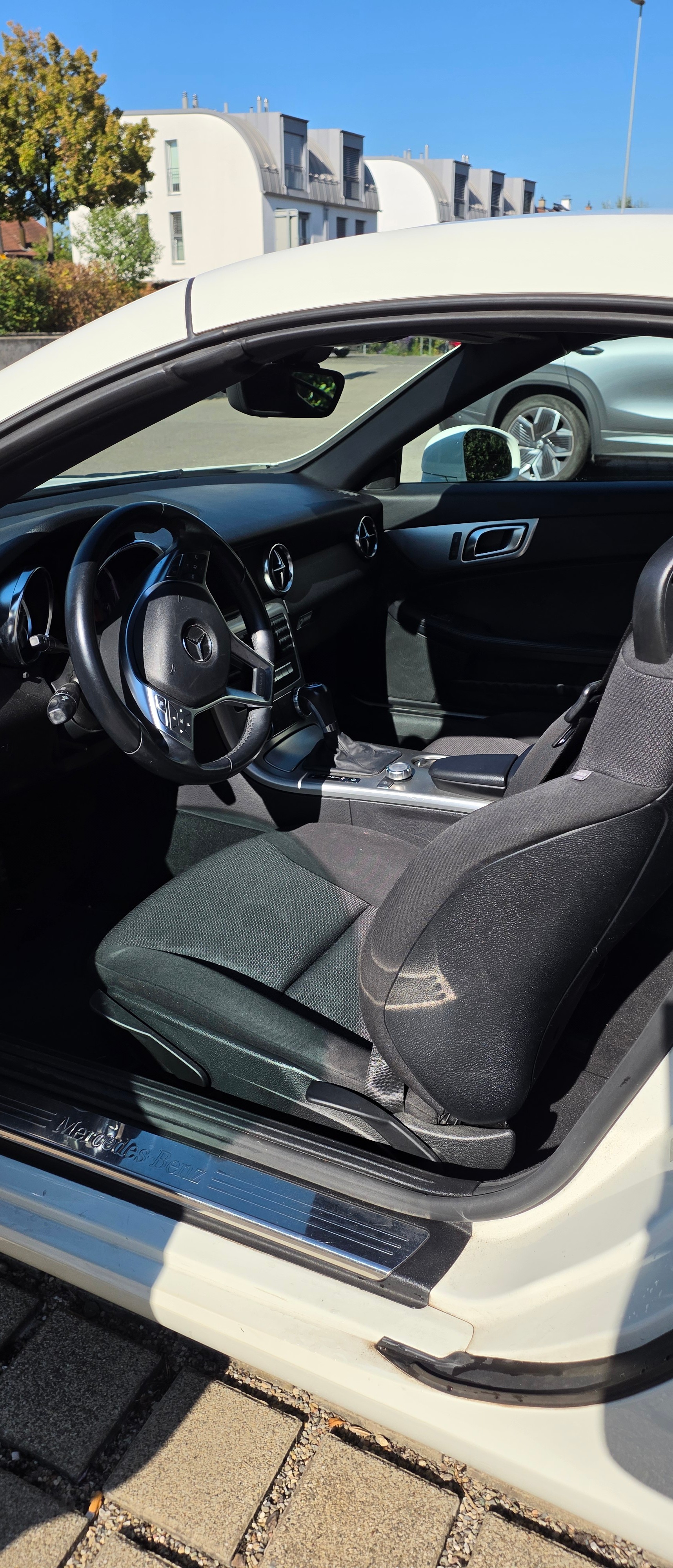 MERCEDES-BENZ SLK 200-image-5
