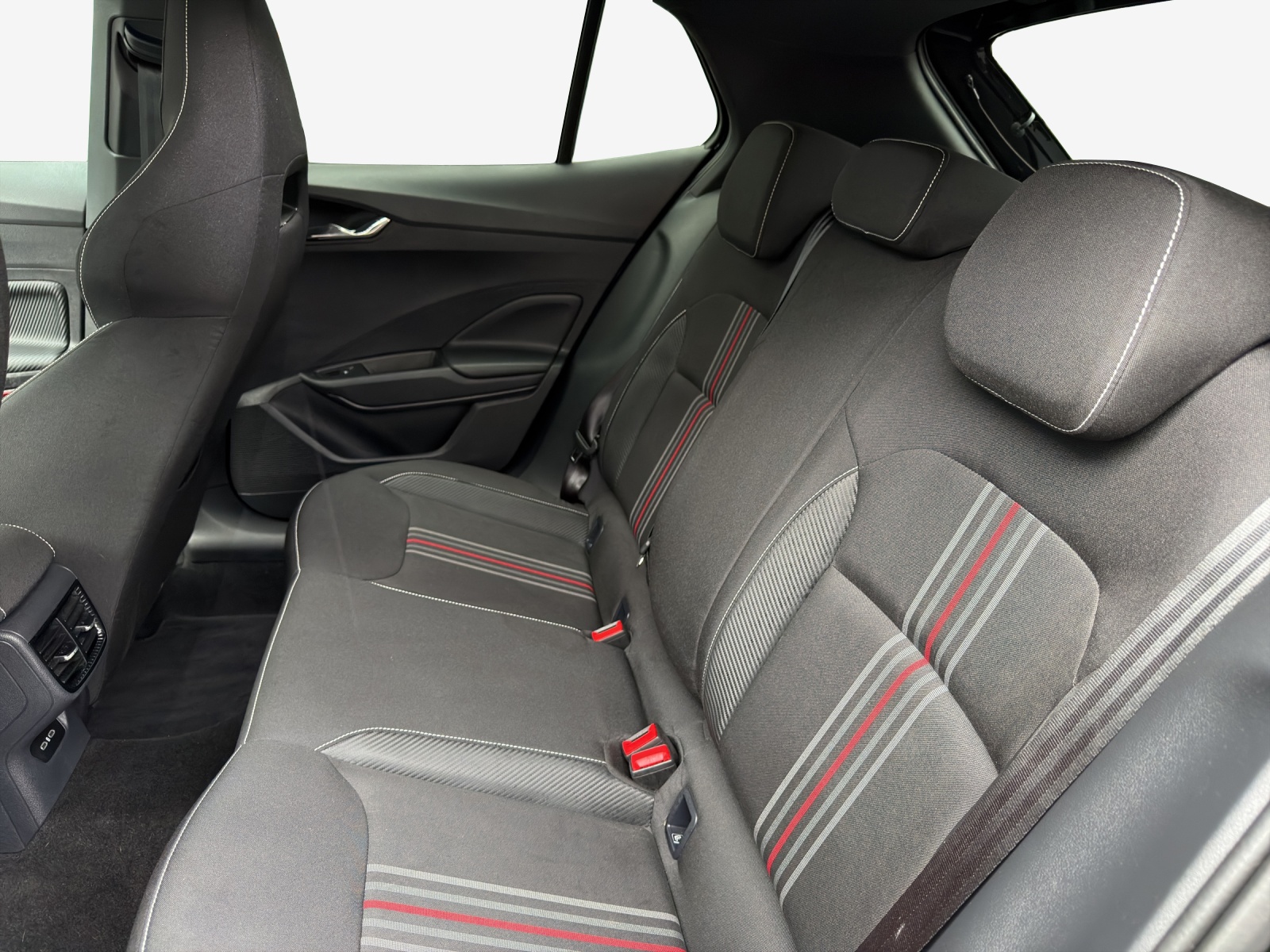 SKODA Fabia 1.0 TSI Monte Carlo DSG-image-11