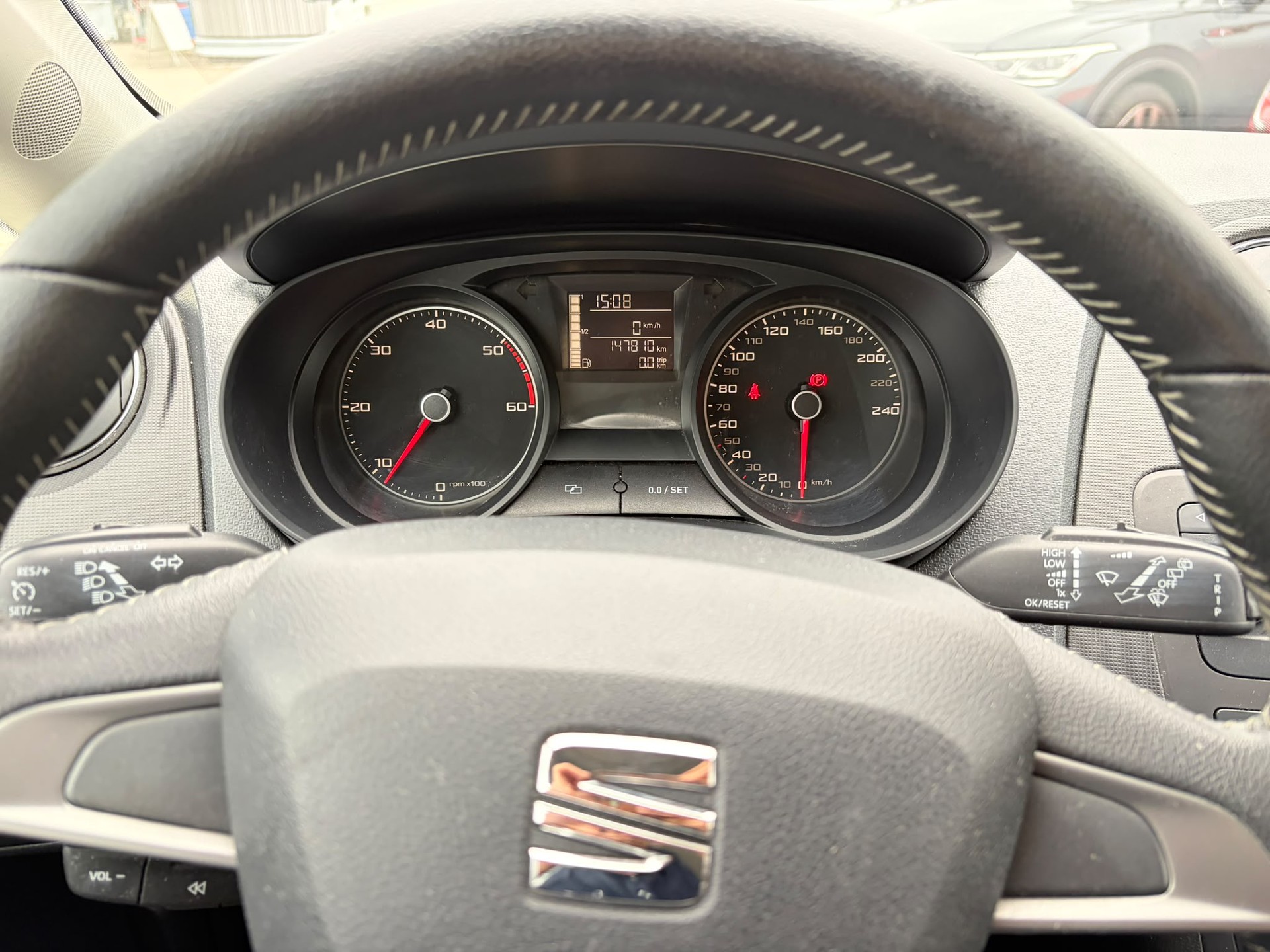 SEAT Ibiza 1.6 TDI Style-image-10