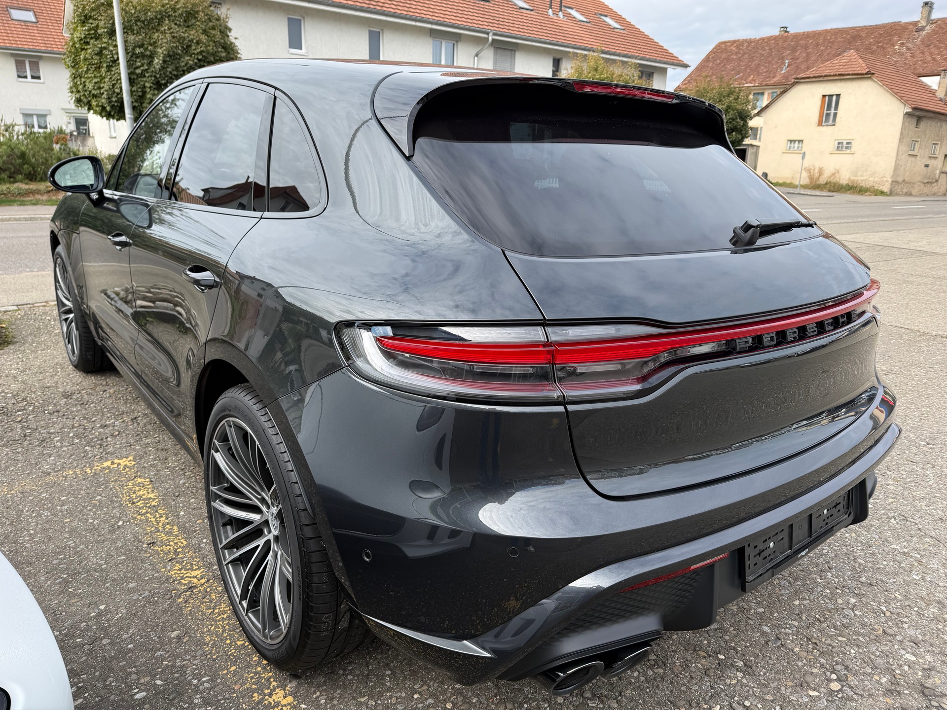 PORSCHE Macan S PDK-image-3