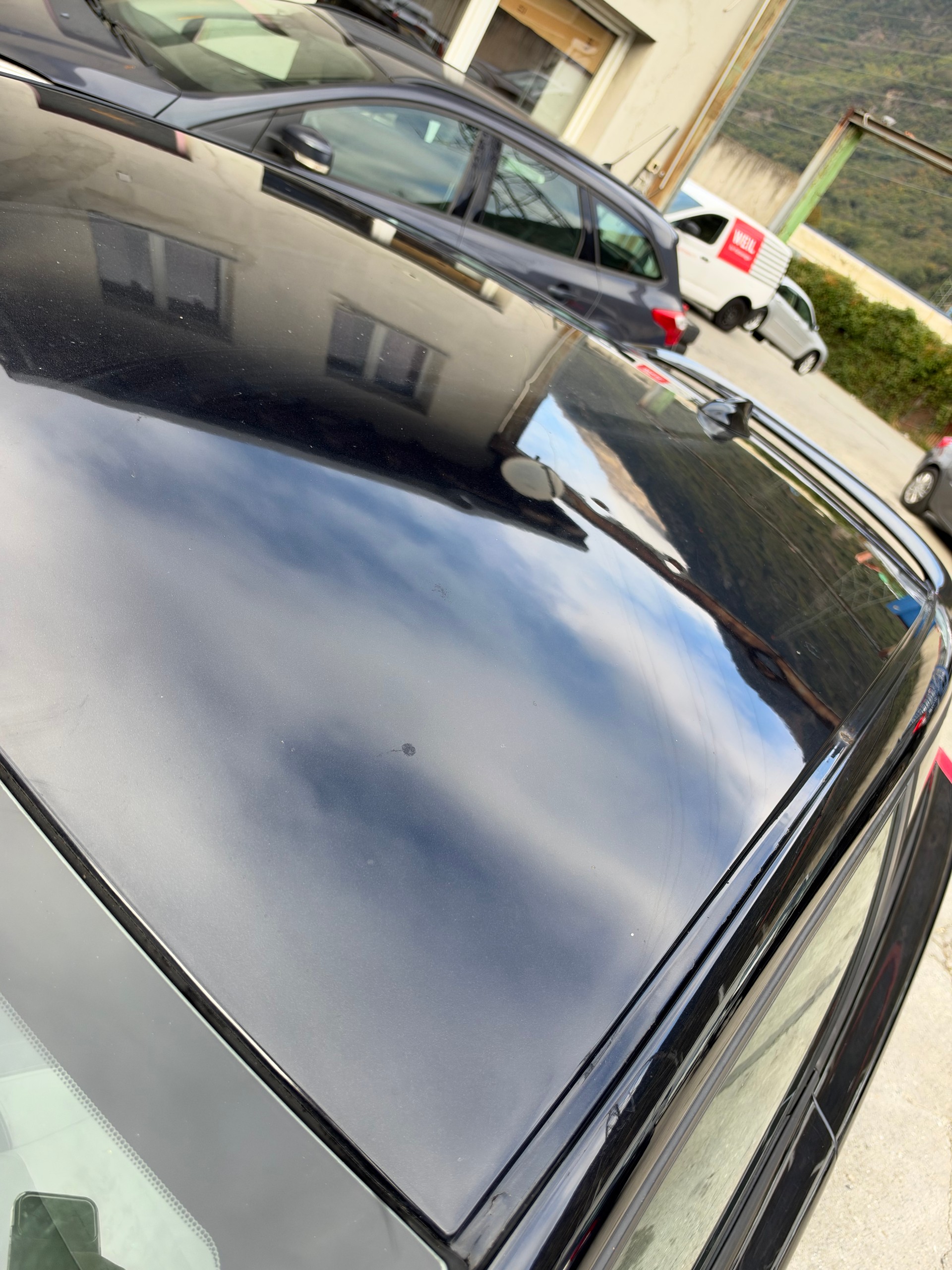 VOLVO C30 2.0D-image-9