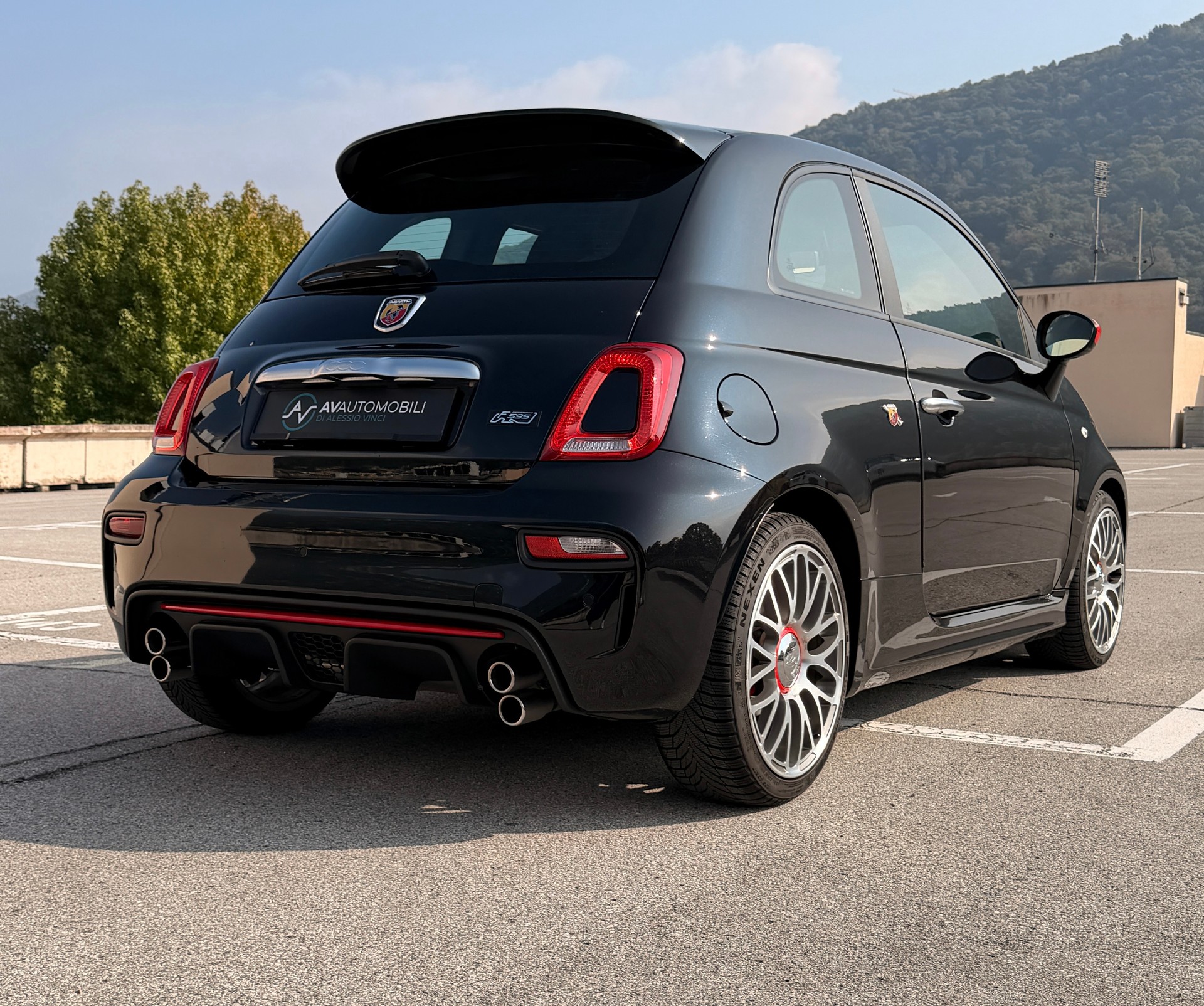 FIAT 595 1.4 16V Turbo Abarth F595-image-5