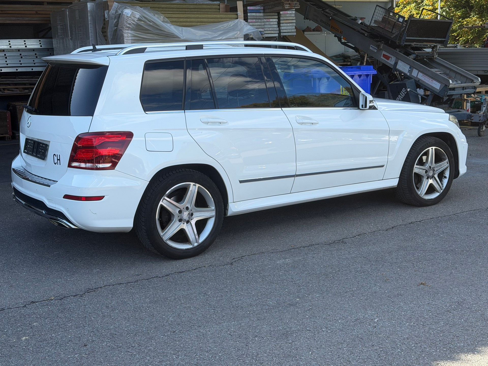 MERCEDES-BENZ GLK 220 BlueTEC Swiss Star Ed. 4Matic 7G-Tronic-image-4