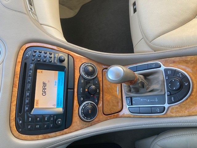 MERCEDES-BENZ SL 500 Automatic-image-12