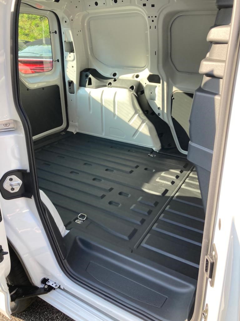 VW Caddy Cargo 2.0TDI Entry-showroom-element-2