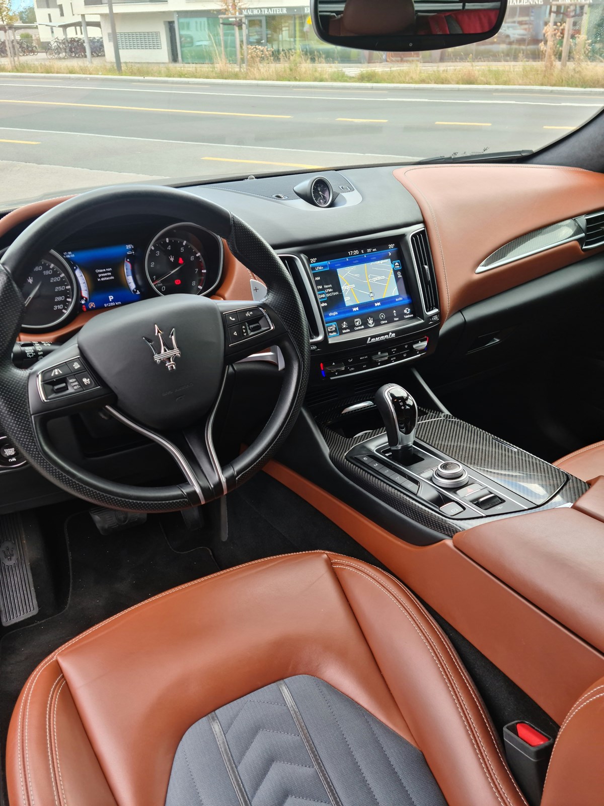 MASERATI Levante S 3.0 V6 Automatica-image-7
