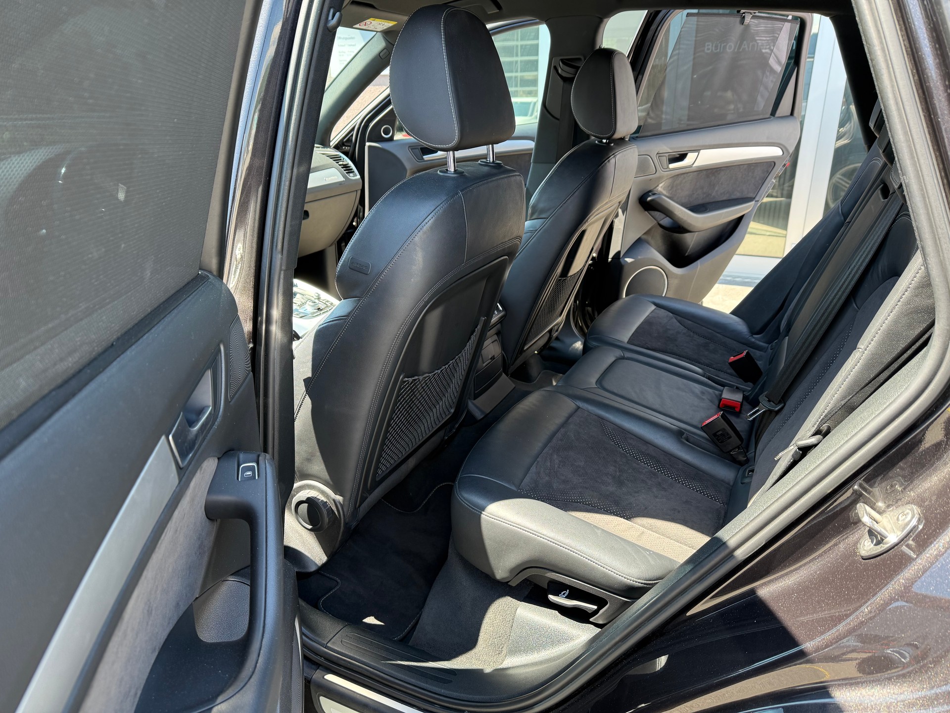 AUDI Q5 2.0 TDI quattro S-tronic-image-10