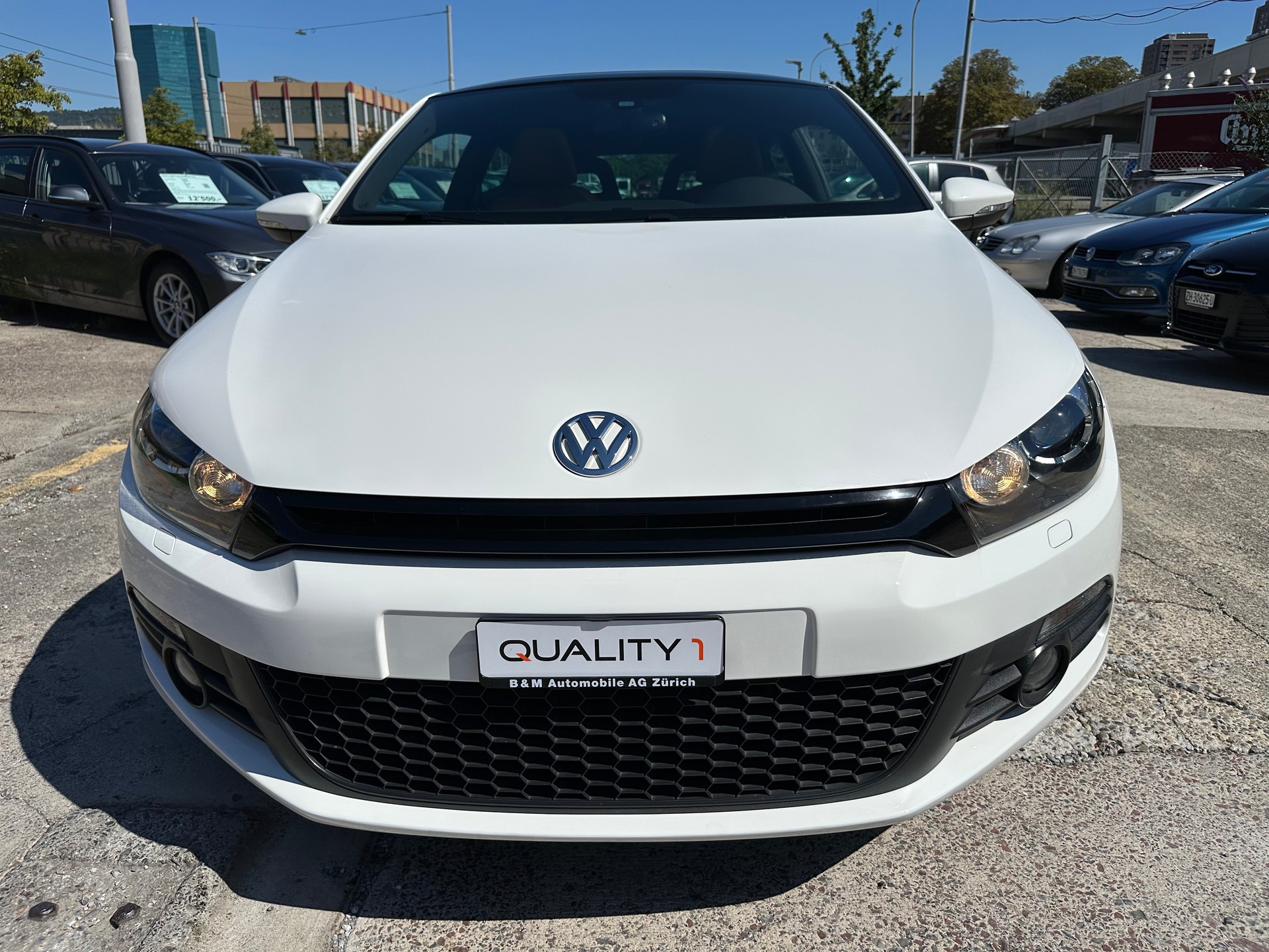 VW Scirocco 2.0 TSI DSG 200 PS-image-1