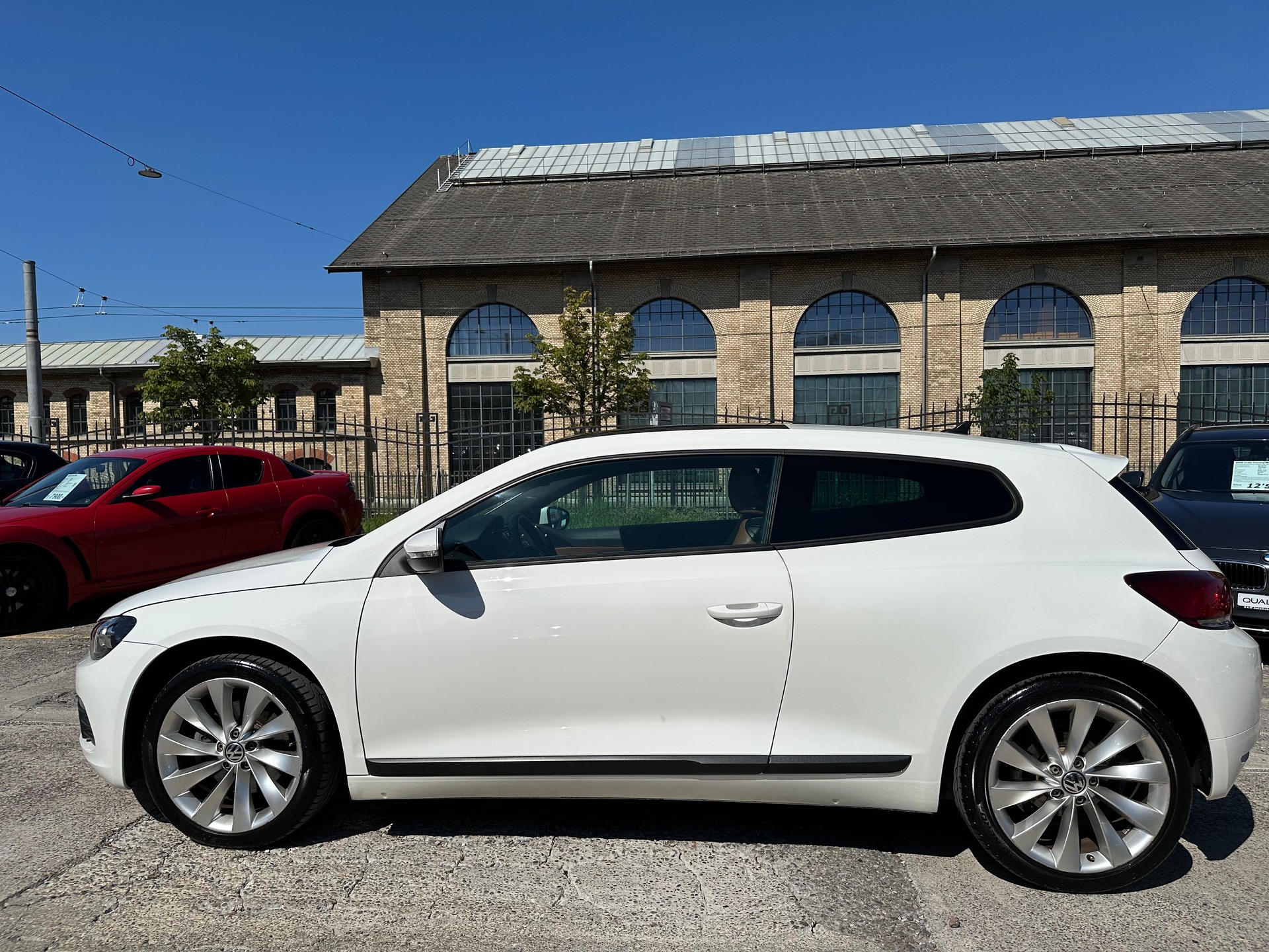 VW Scirocco 2.0 TSI DSG 200 PS-image-3