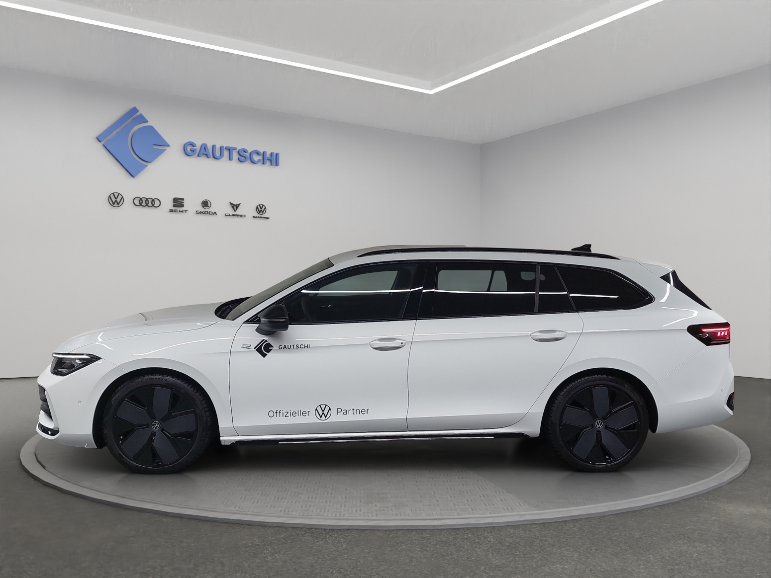 VW Passat Variant 2.0 TDI evo R-Line DSG-image-1