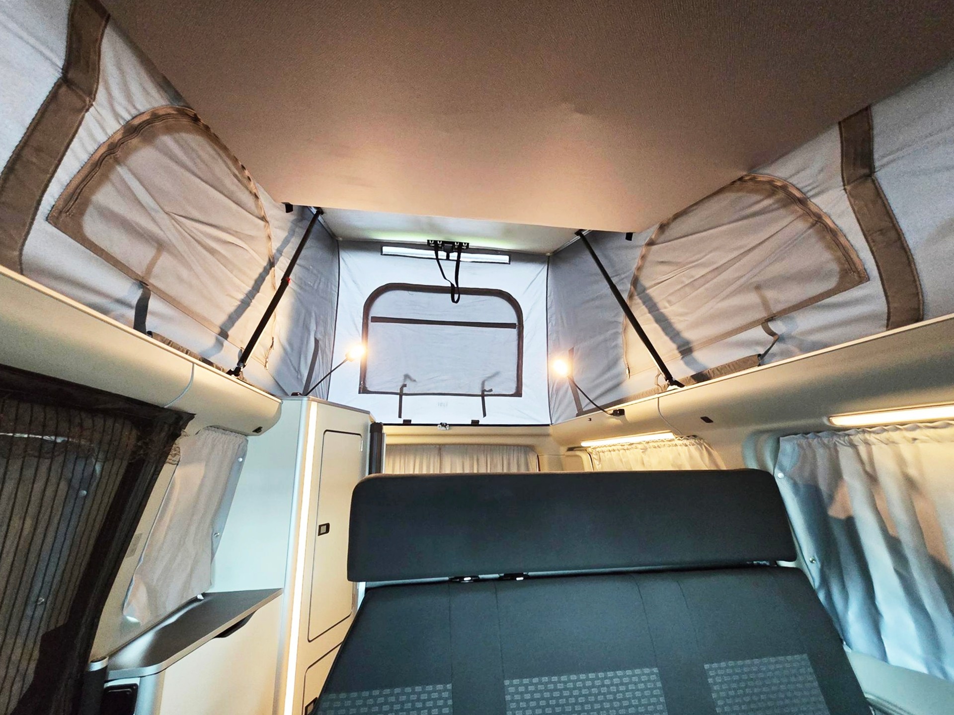 FORD TRANSIT CUSTOM NUGGET PLUS WESTFALIA AUFSTELLDACH 2,0 TDCI DIESEL AUTOMAT-image-13