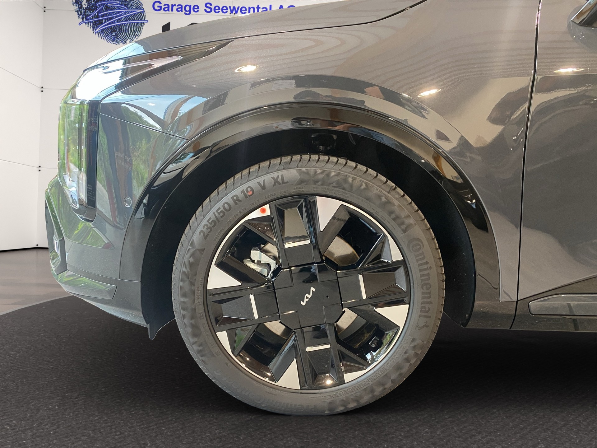 KIA GT Line-image-13