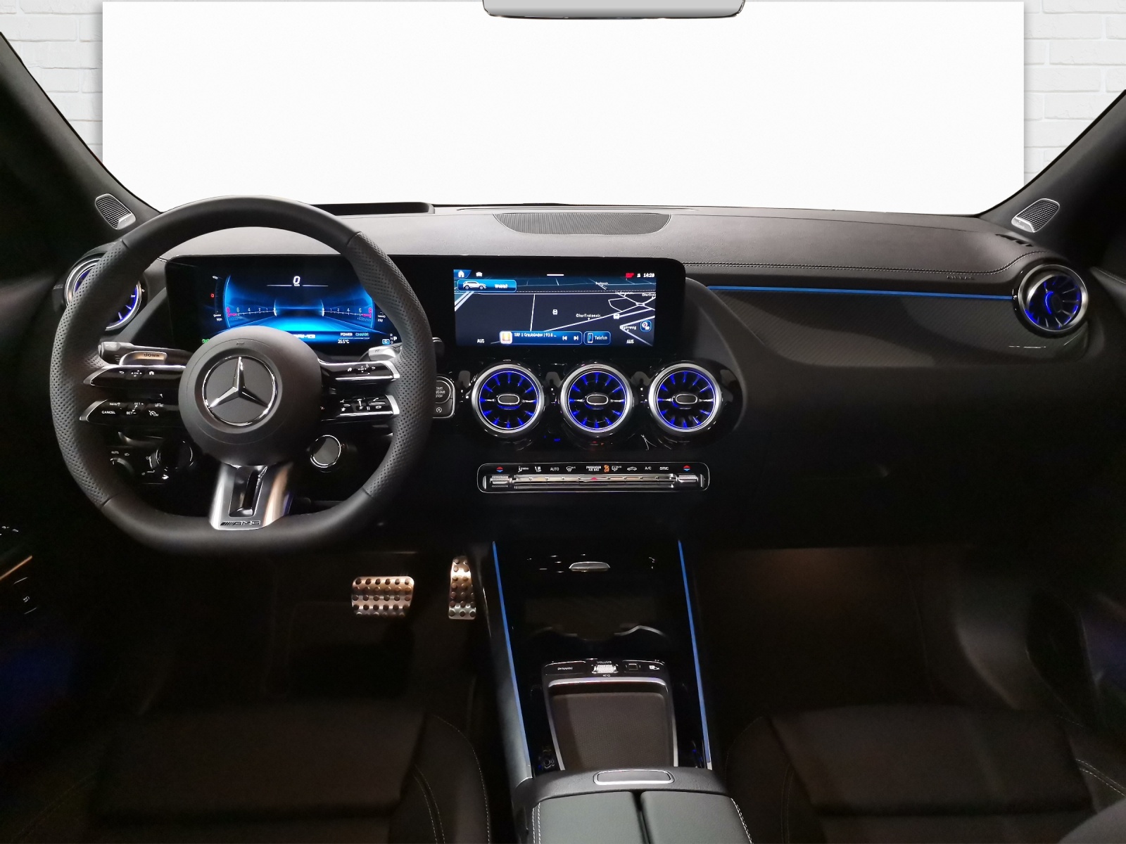 MERCEDES-BENZ AMG GLA 35 4Matic-image-7