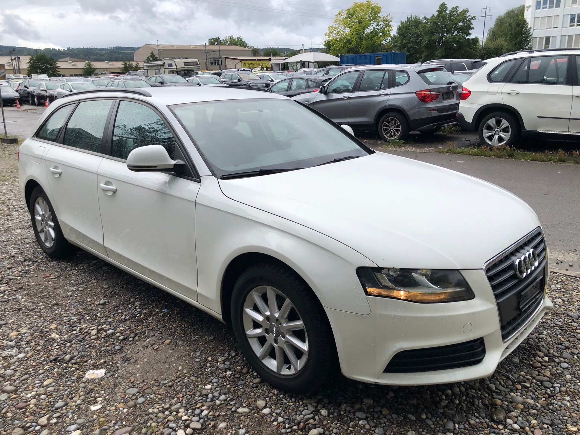 AUDI A4 Avant 1.8 TFSI multitronic-image-1