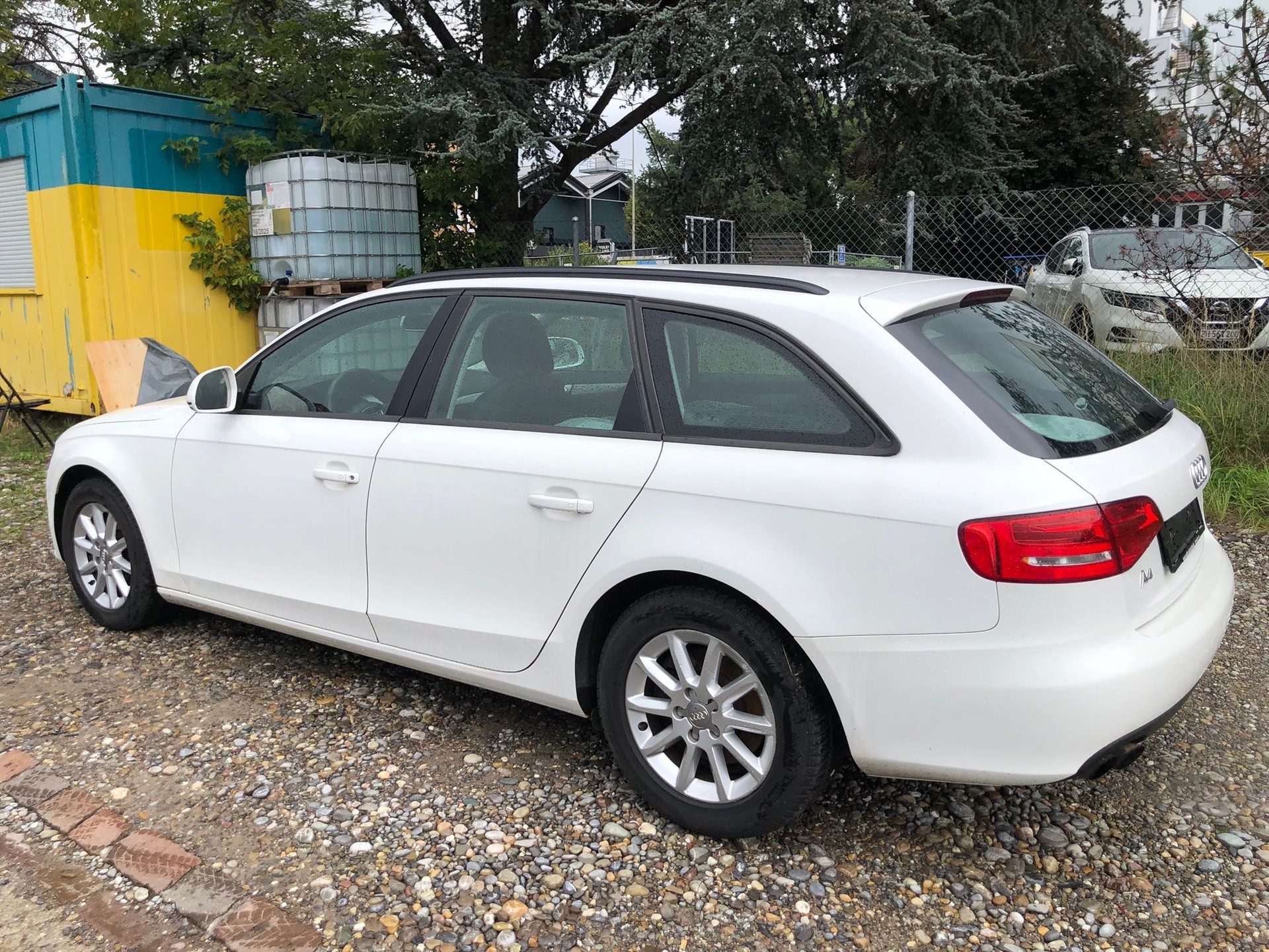 AUDI A4 Avant 1.8 TFSI multitronic-image-5