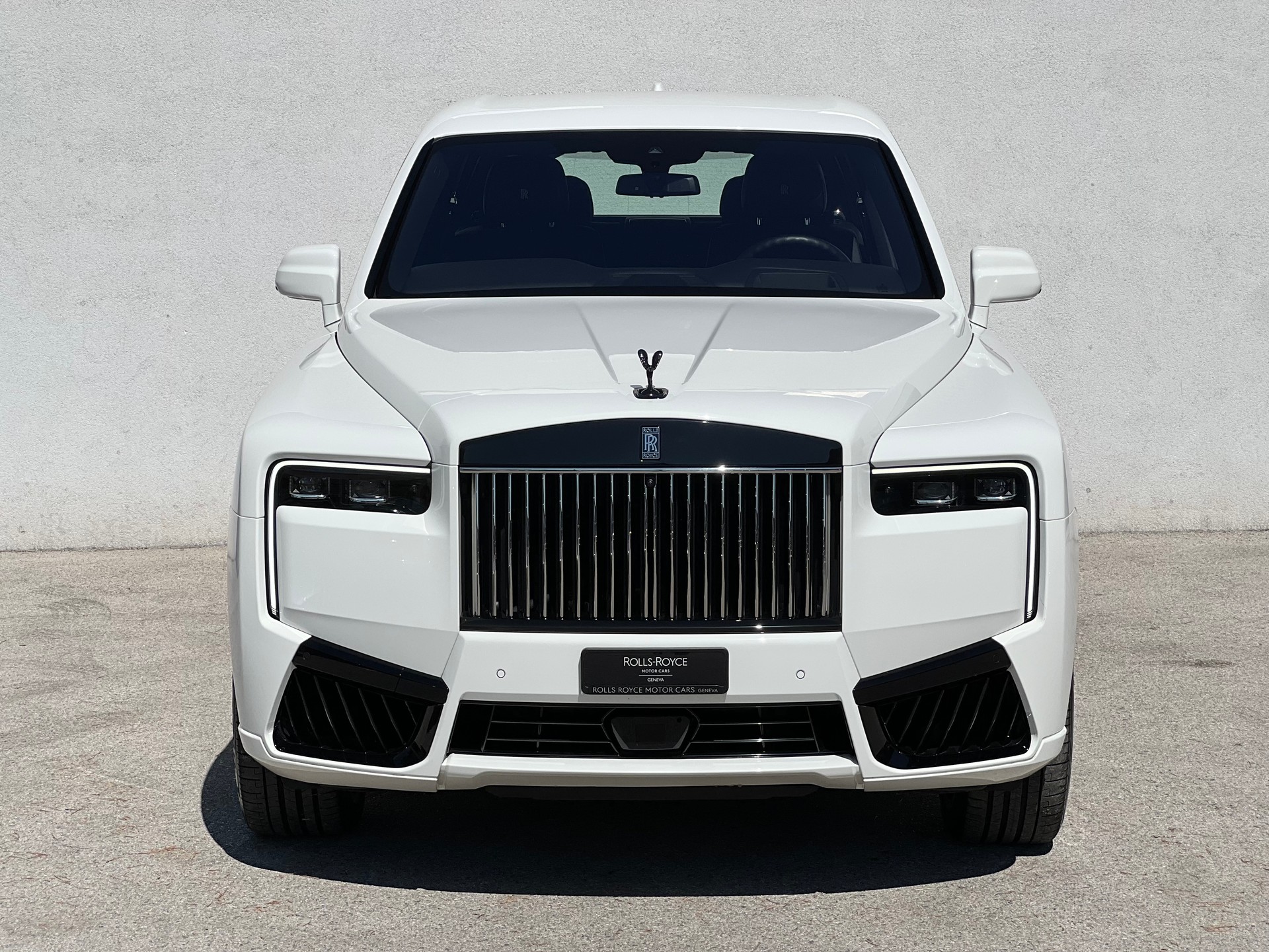 ROLLS-ROYCE Cullinan 6.7 V12 Black Badge-image-4