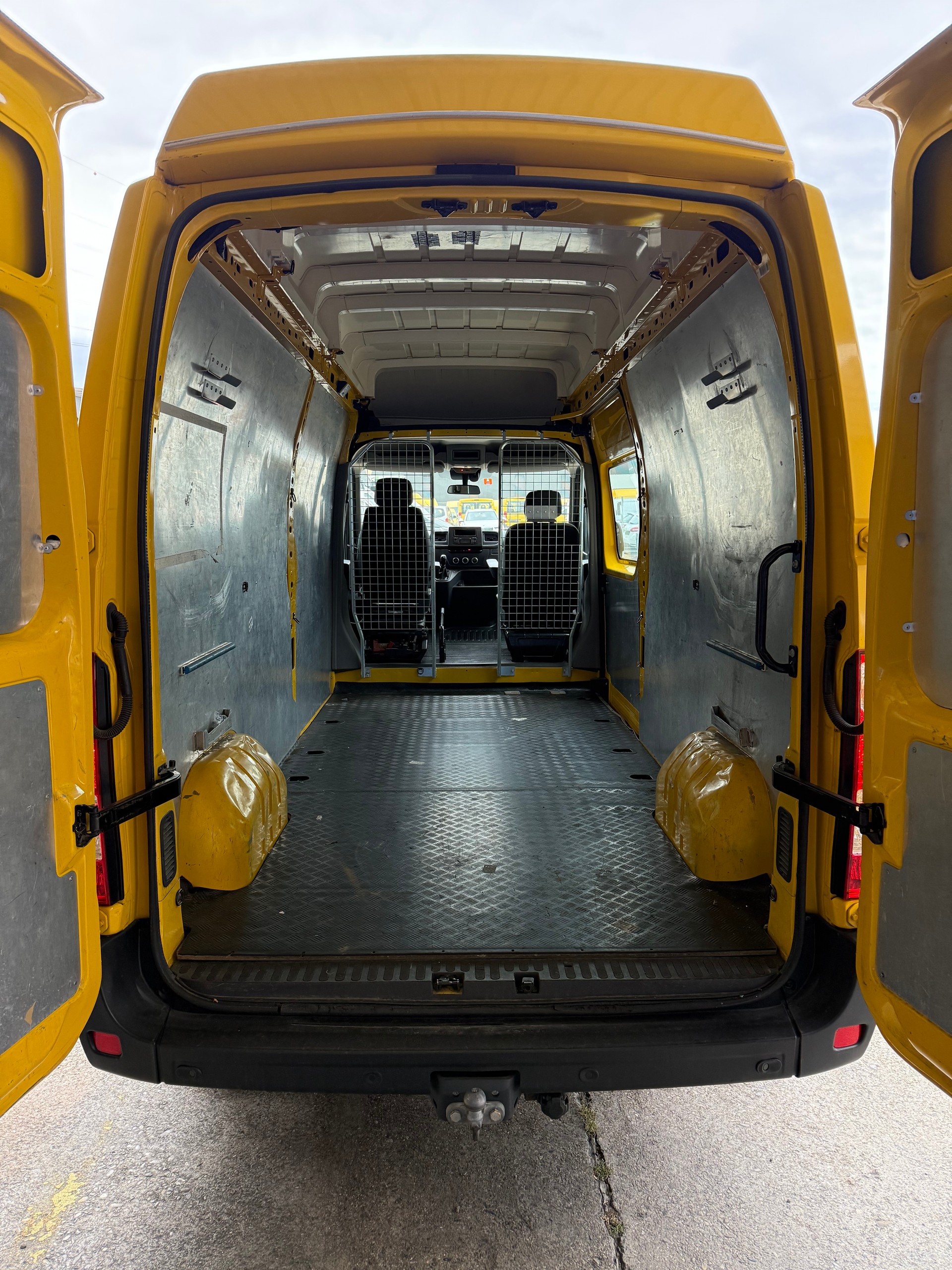 RENAULT Master T35 2.3dCi 135 L3H3-image-5