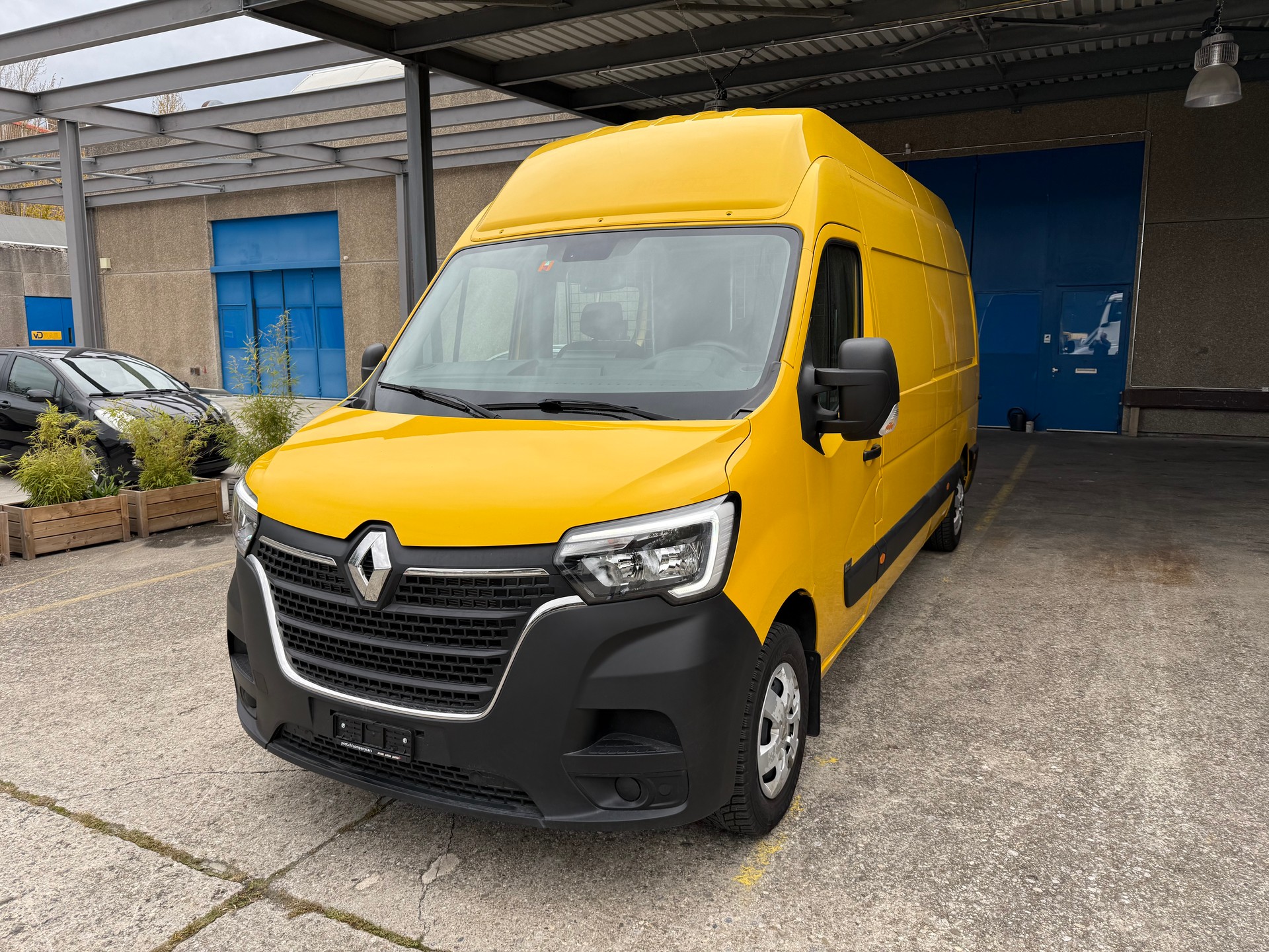 RENAULT Master T35 2.3dCi 135 L3H3-image-0