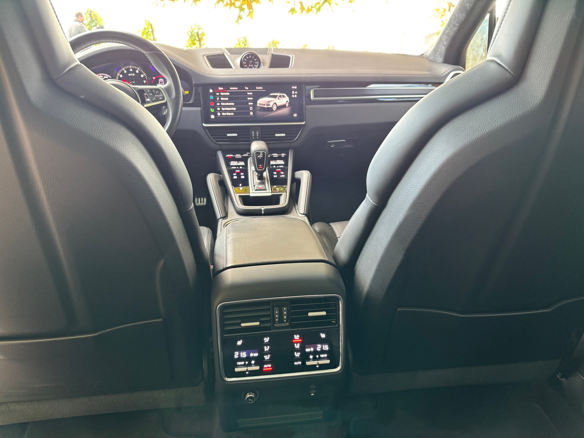 PORSCHE Cayenne GTS-image-14