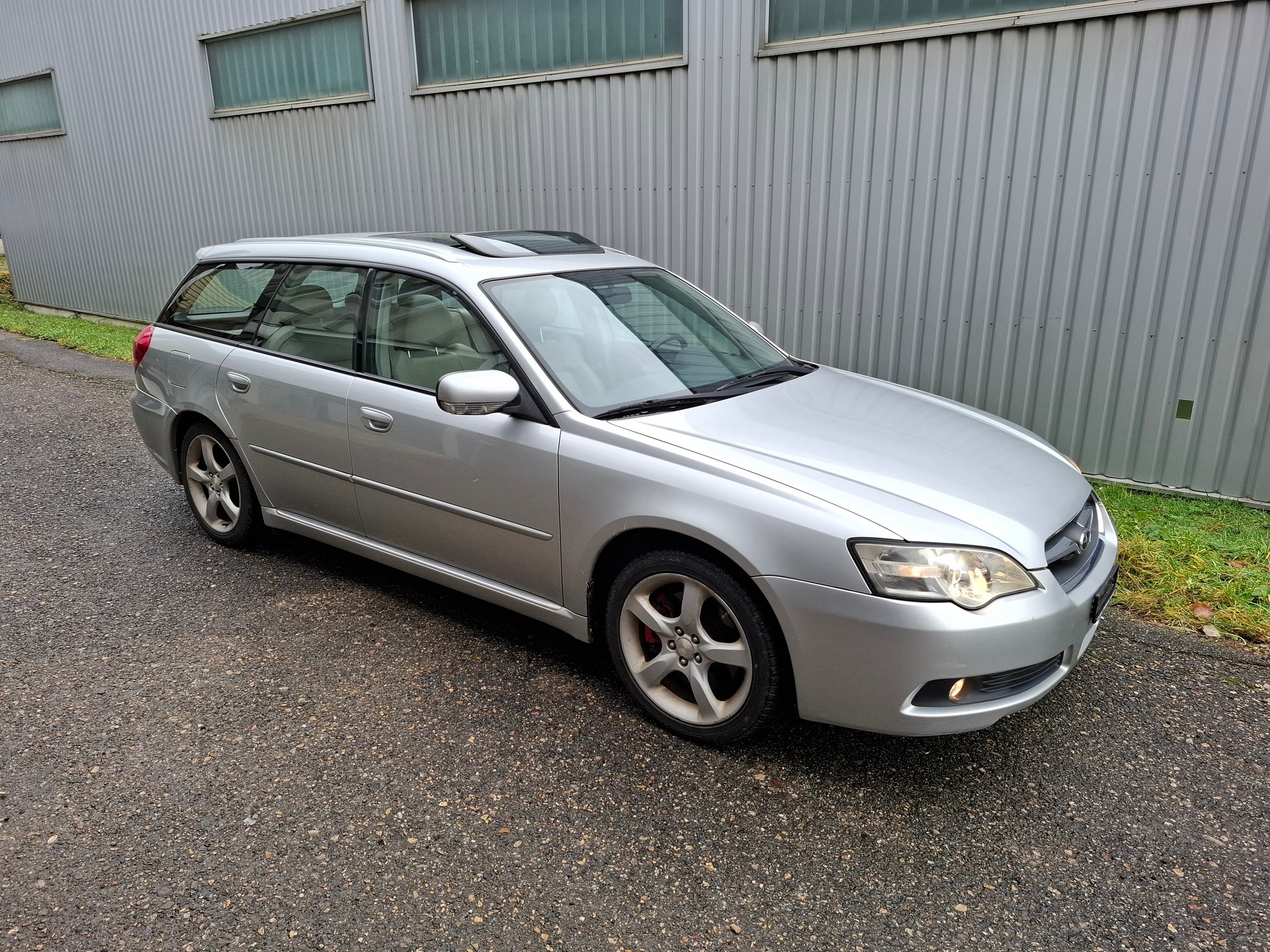 SUBARU Legacy 3.0R AWD Executive Automatic-image-0
