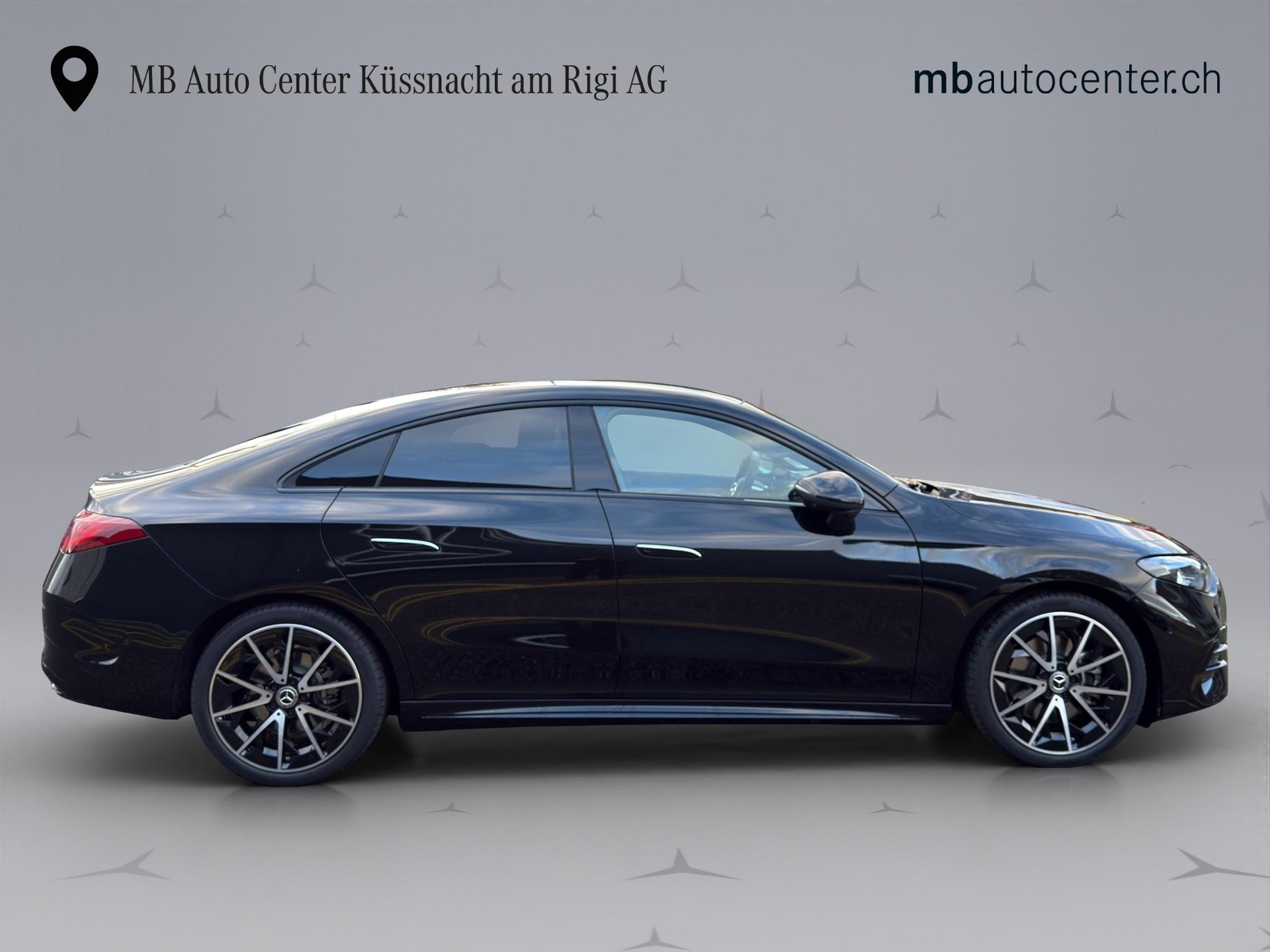 MERCEDES-BENZ CLA 220 AMG Line 4matic-image-7