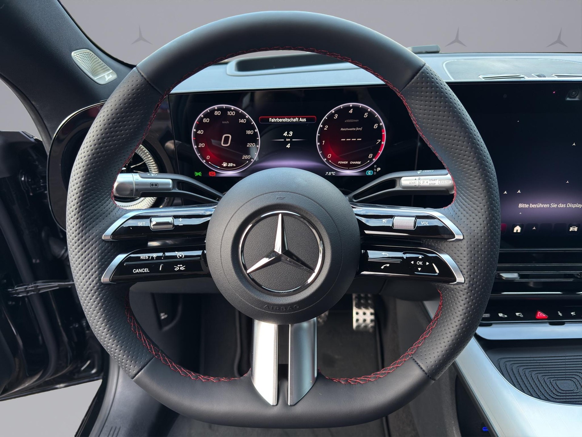 MERCEDES-BENZ CLA 220 AMG Line 4matic-image-9