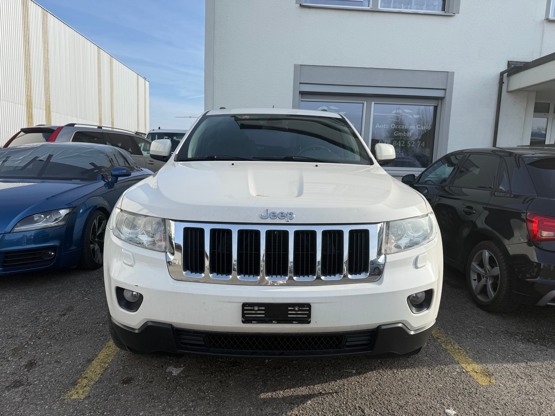 JEEP Grand Cherokee 3.0 CRD Laredo Automatic-image-0