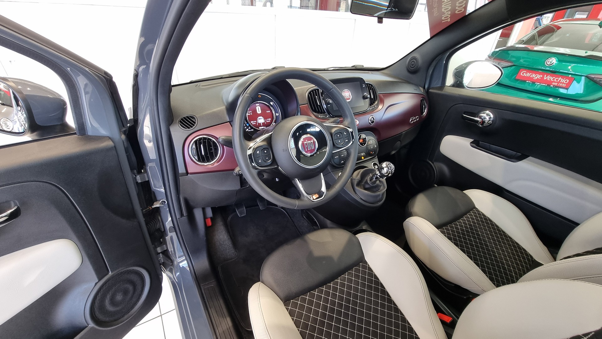 FIAT 500 1.0 Hybrid Star-image-19