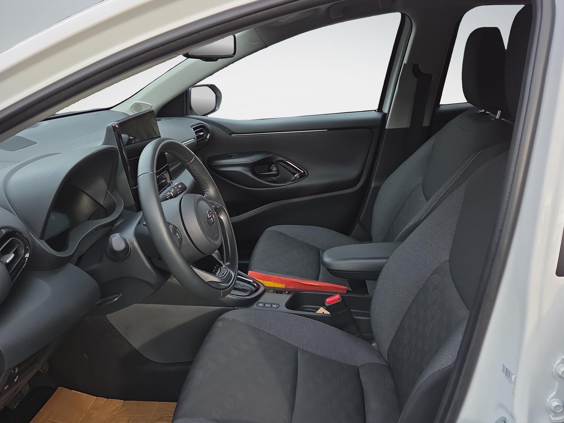 TOYOTA Yaris 1.5 VVT-i HSD Trend-image-8