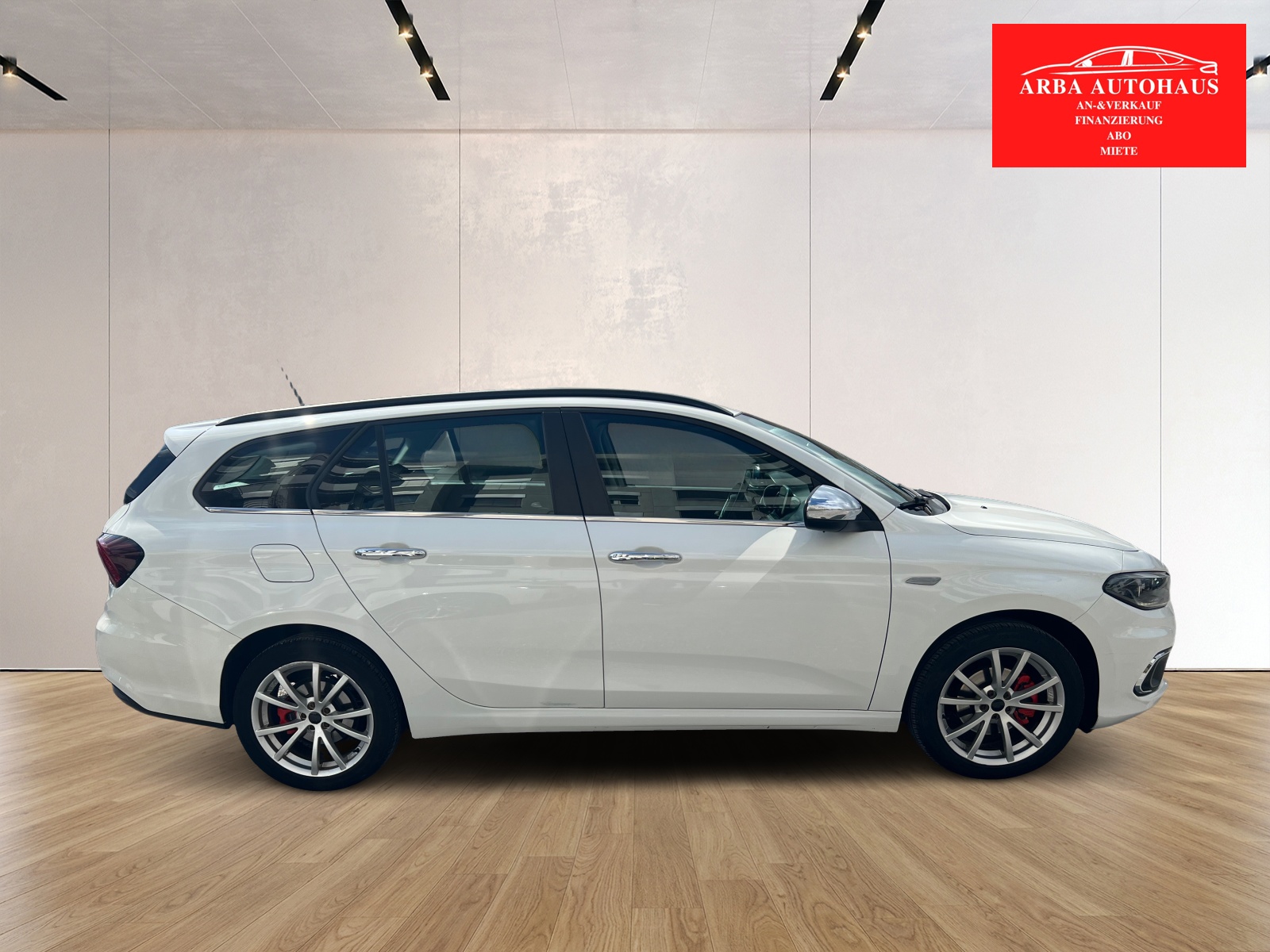 FIAT Tipo 1.6MJ Station Wagon Lounge DCT-image-6