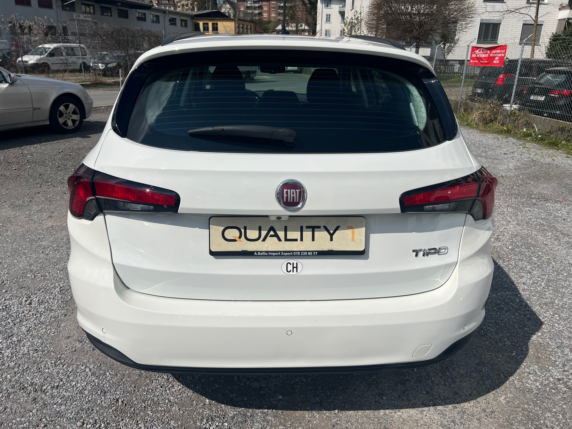FIAT Tipo 1.6MJ Station Wagon Lounge DCT-image-4