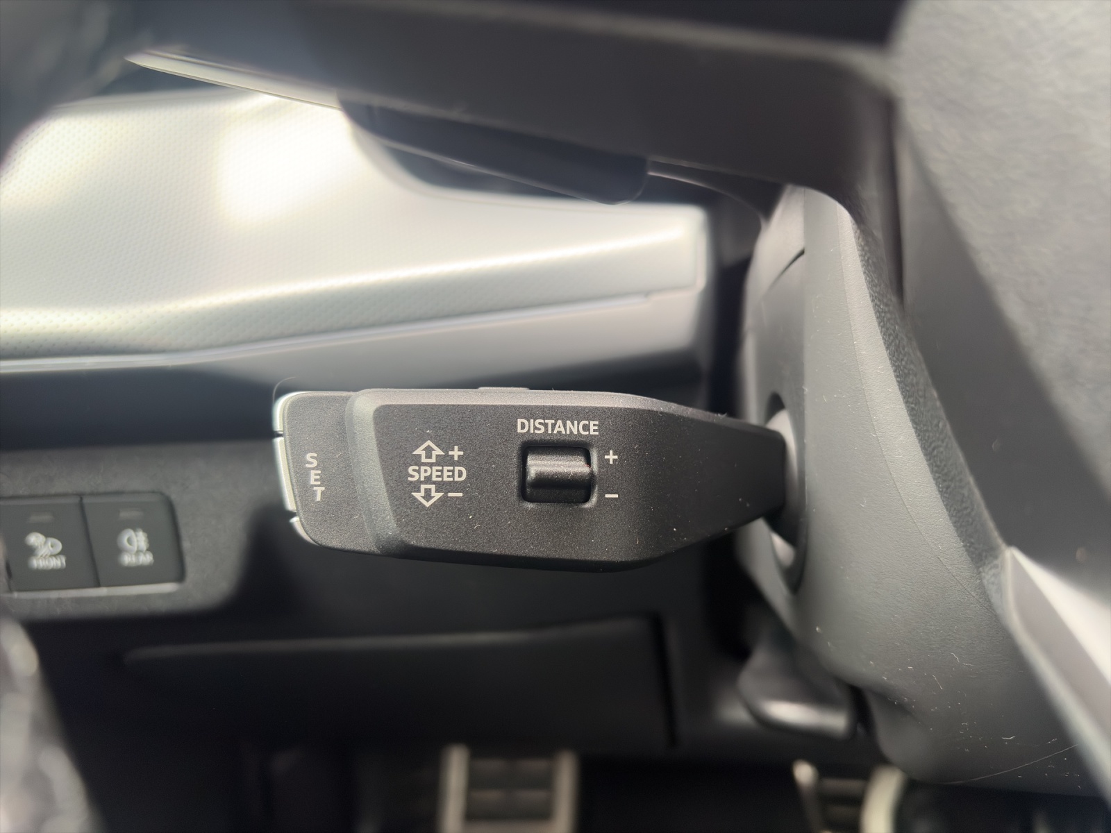 AUDI Q3 SUV 110 kW TFSI S tronic-image-14