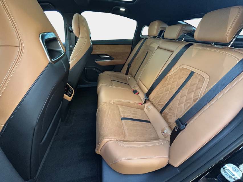 MAZDA 6e 80kWH/245 Takumi Plus Longe Range-image-10