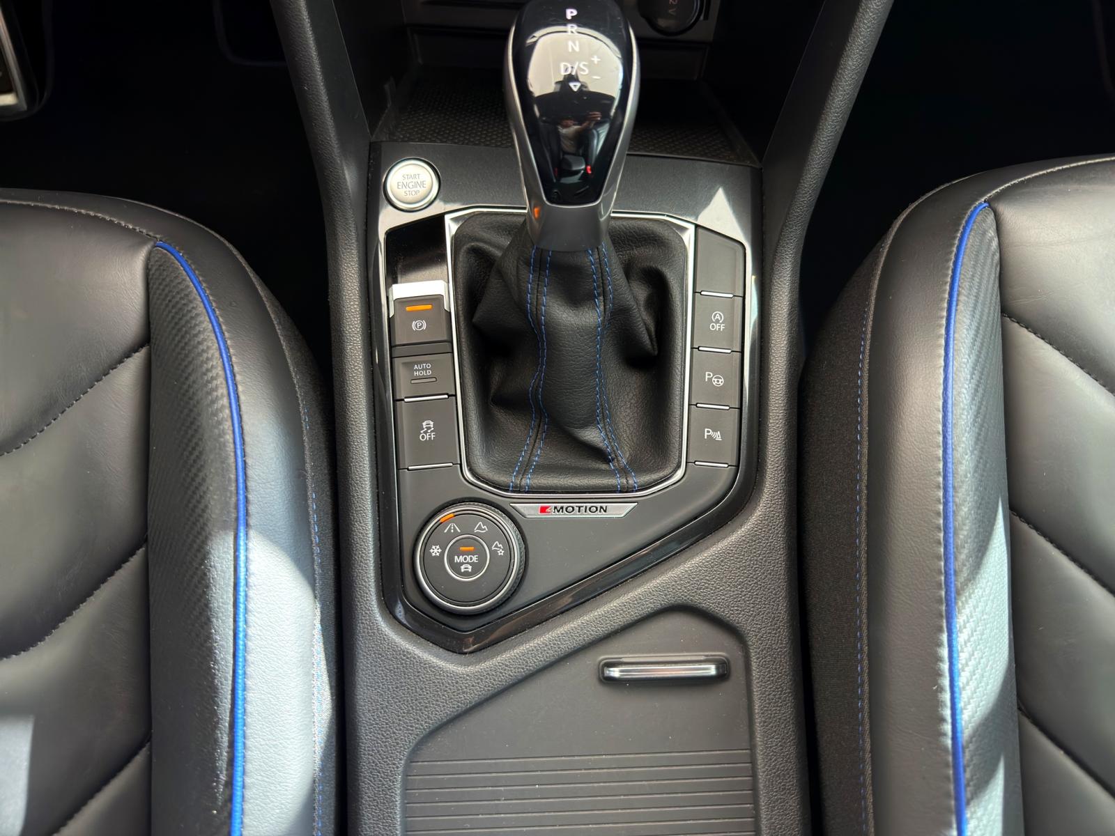 VW Tiguan 2.0TSI R 4Motion DSG-image-18
