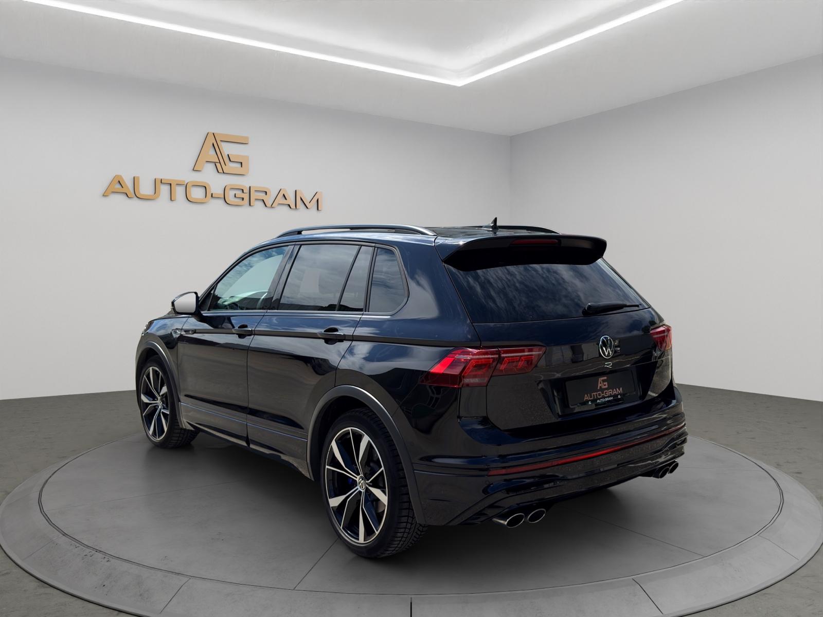 VW Tiguan 2.0TSI R 4Motion DSG-image-2