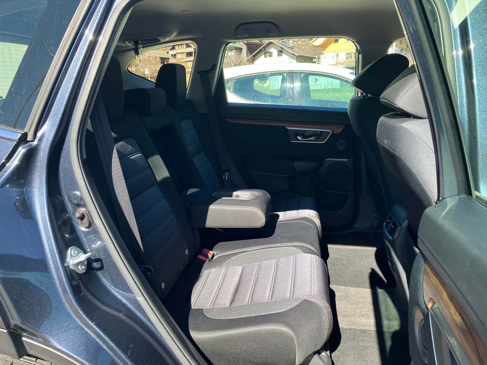HONDA CR-V 1.5 i Elegance 4WD-image-6