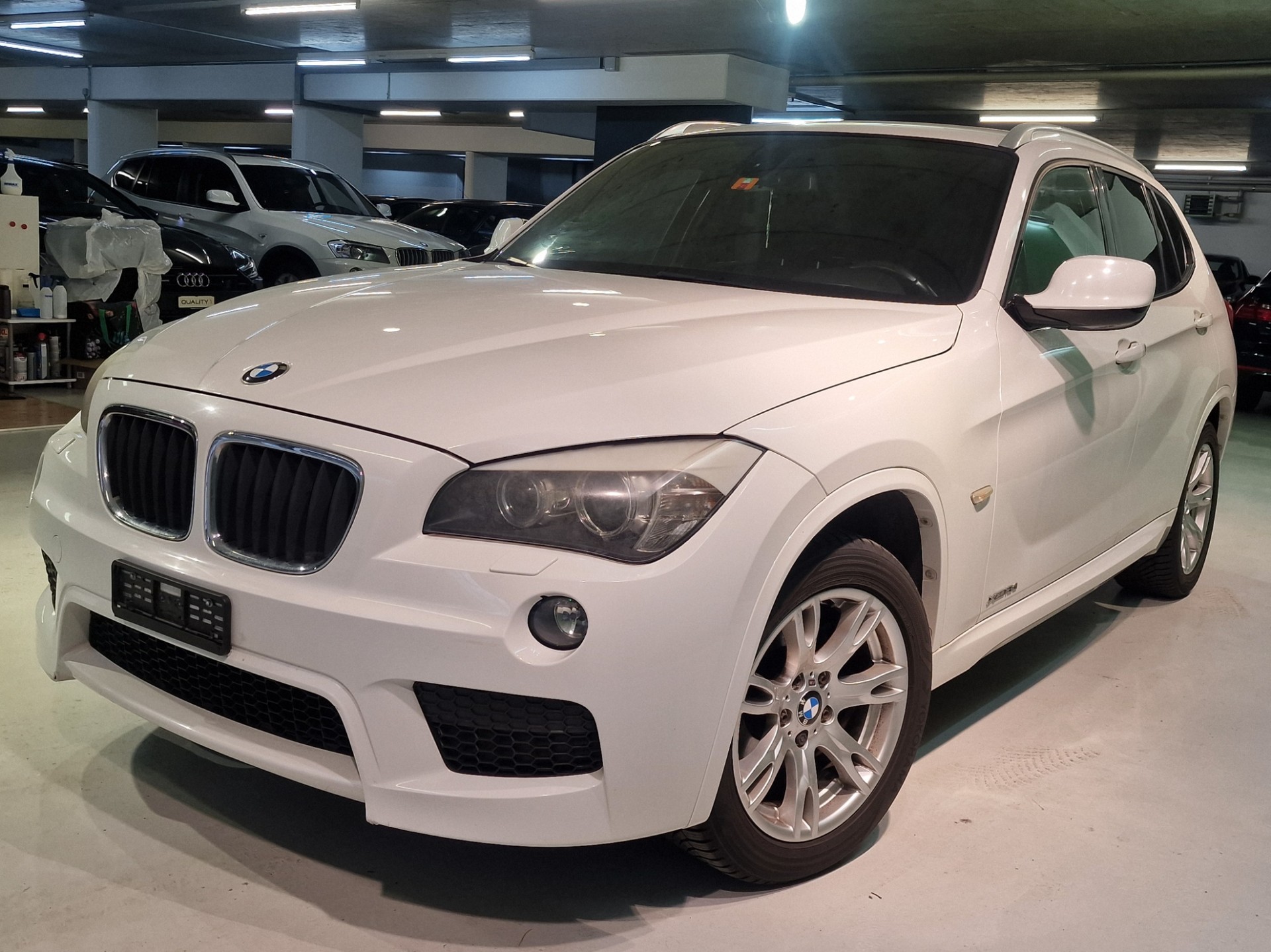 BMW X1 xDrive 18d-image-1