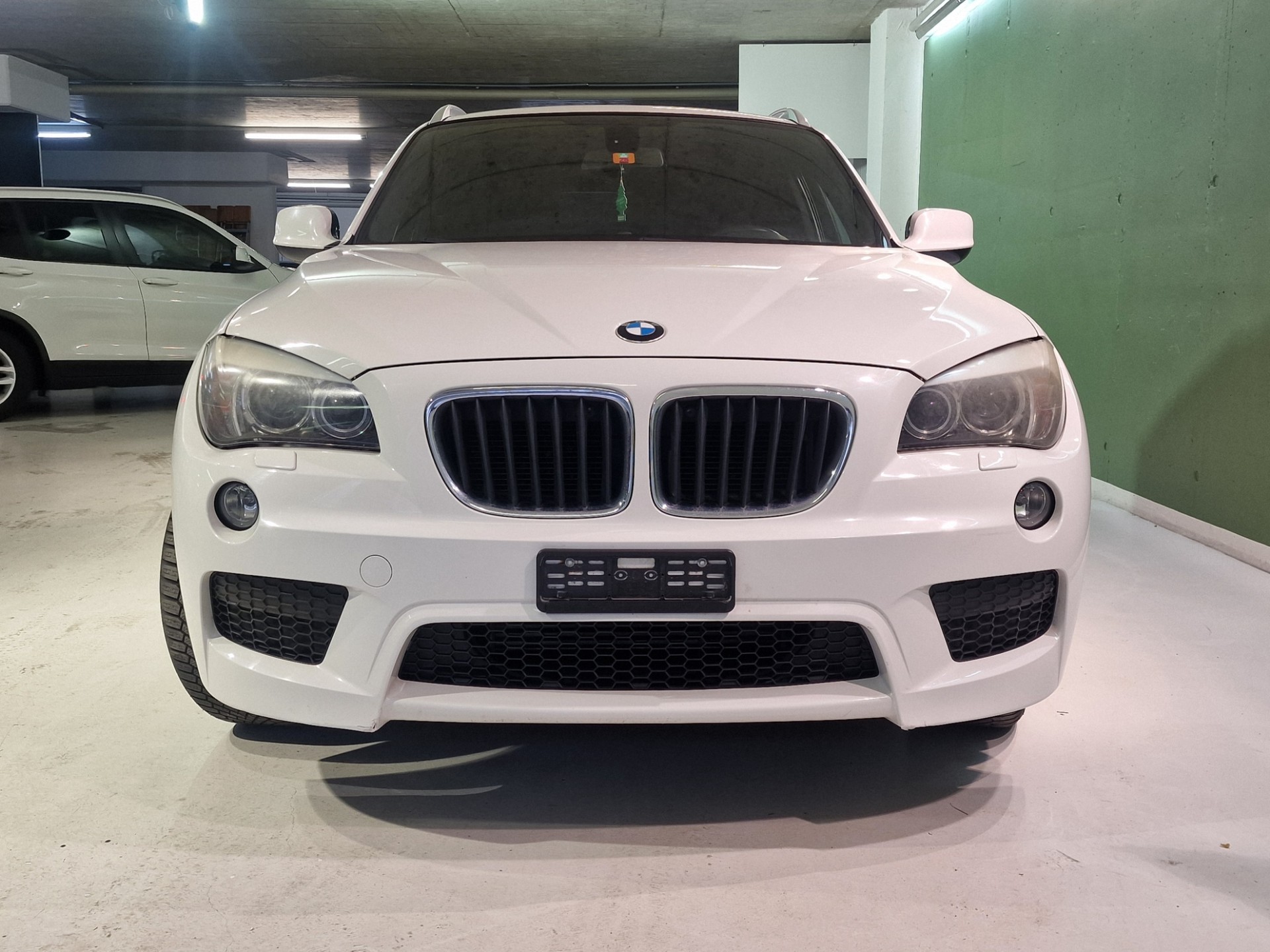 BMW X1 xDrive 18d-image-2