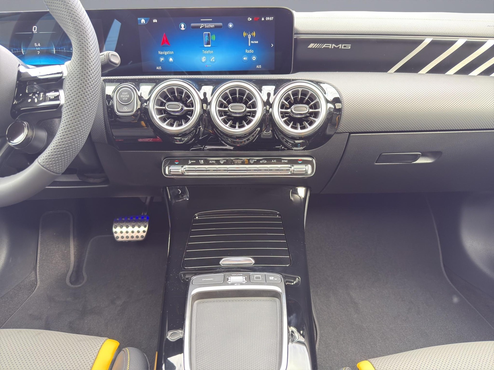 MERCEDES-BENZ A 45 S AMG 4matic+-image-15