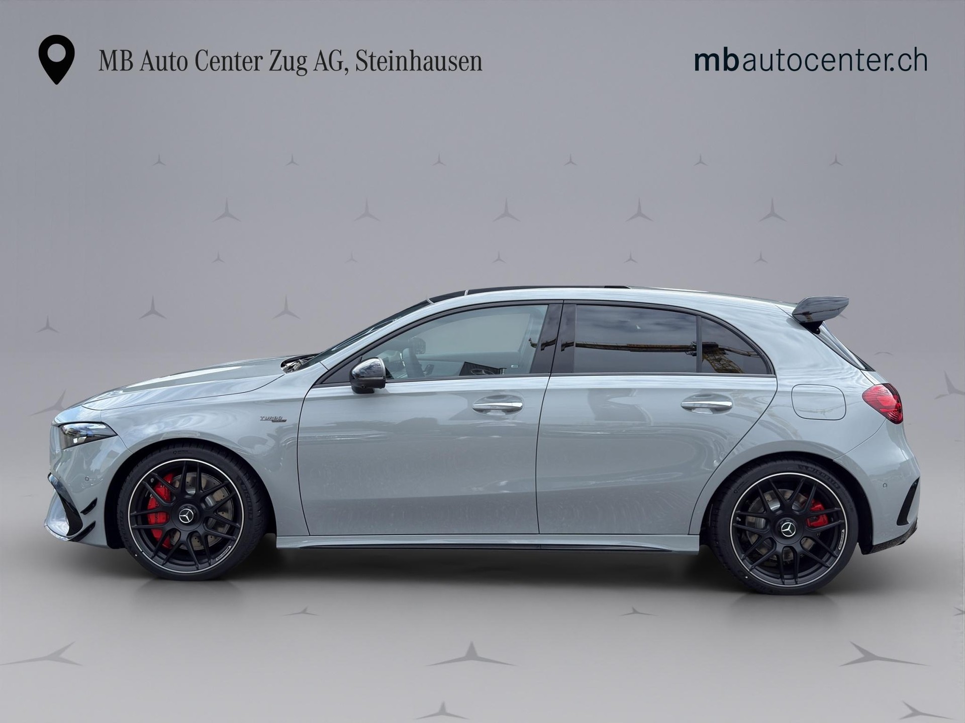 MERCEDES-BENZ A 45 S AMG 4matic+-image-4