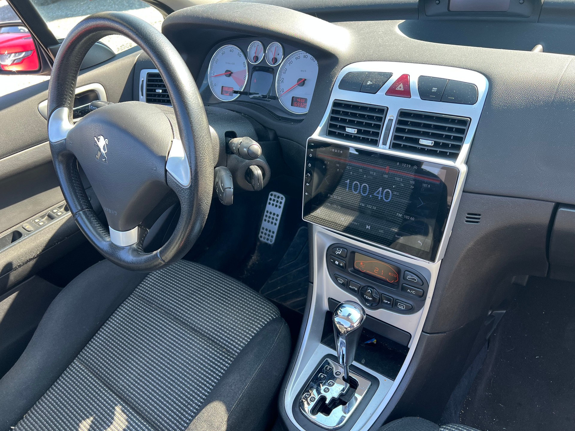 PEUGEOT 307 CC 2.0 16V-image-16